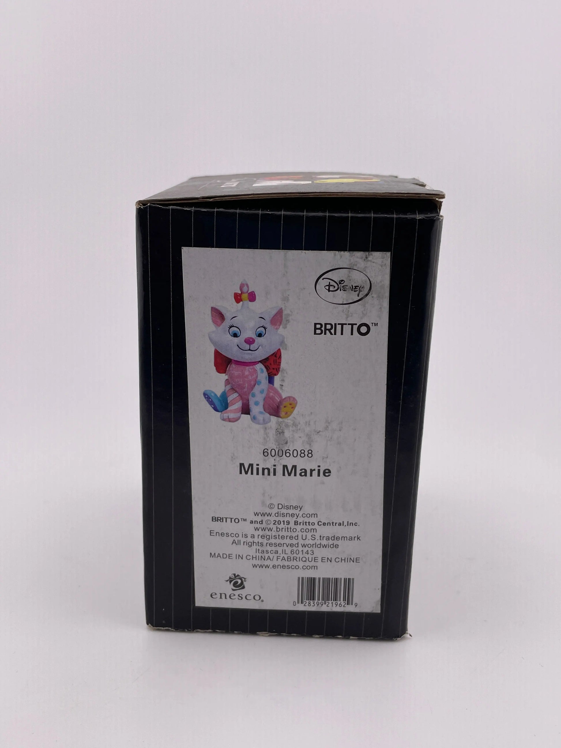 Disney  Porcelain Showcase Collection Britto Mini Marie Statue NIB +shippingcombined FRENLY BRICKS - Open 7 Days
