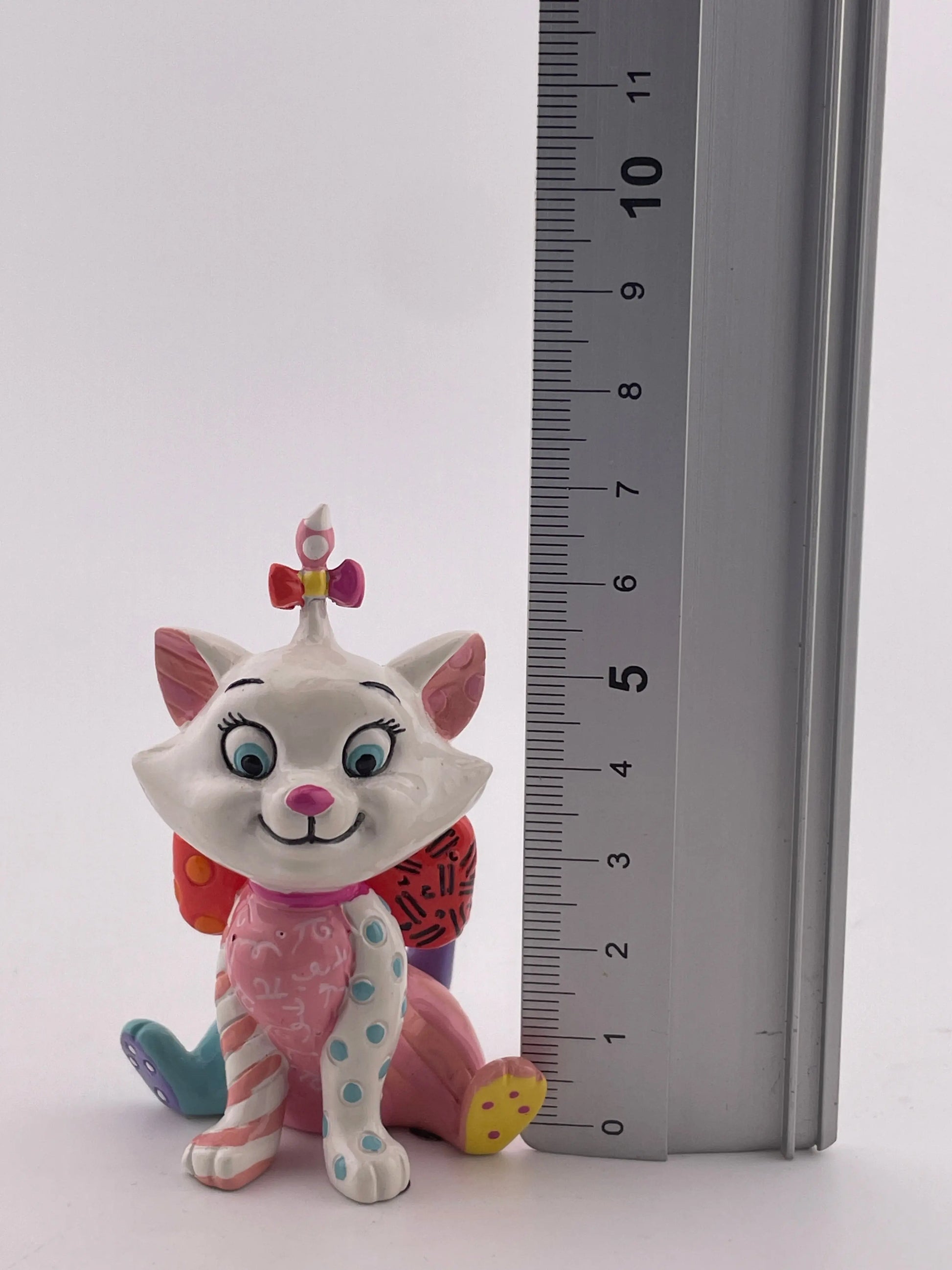 Disney  Porcelain Showcase Collection Britto Mini Marie Statue NIB +shippingcombined FRENLY BRICKS - Open 7 Days