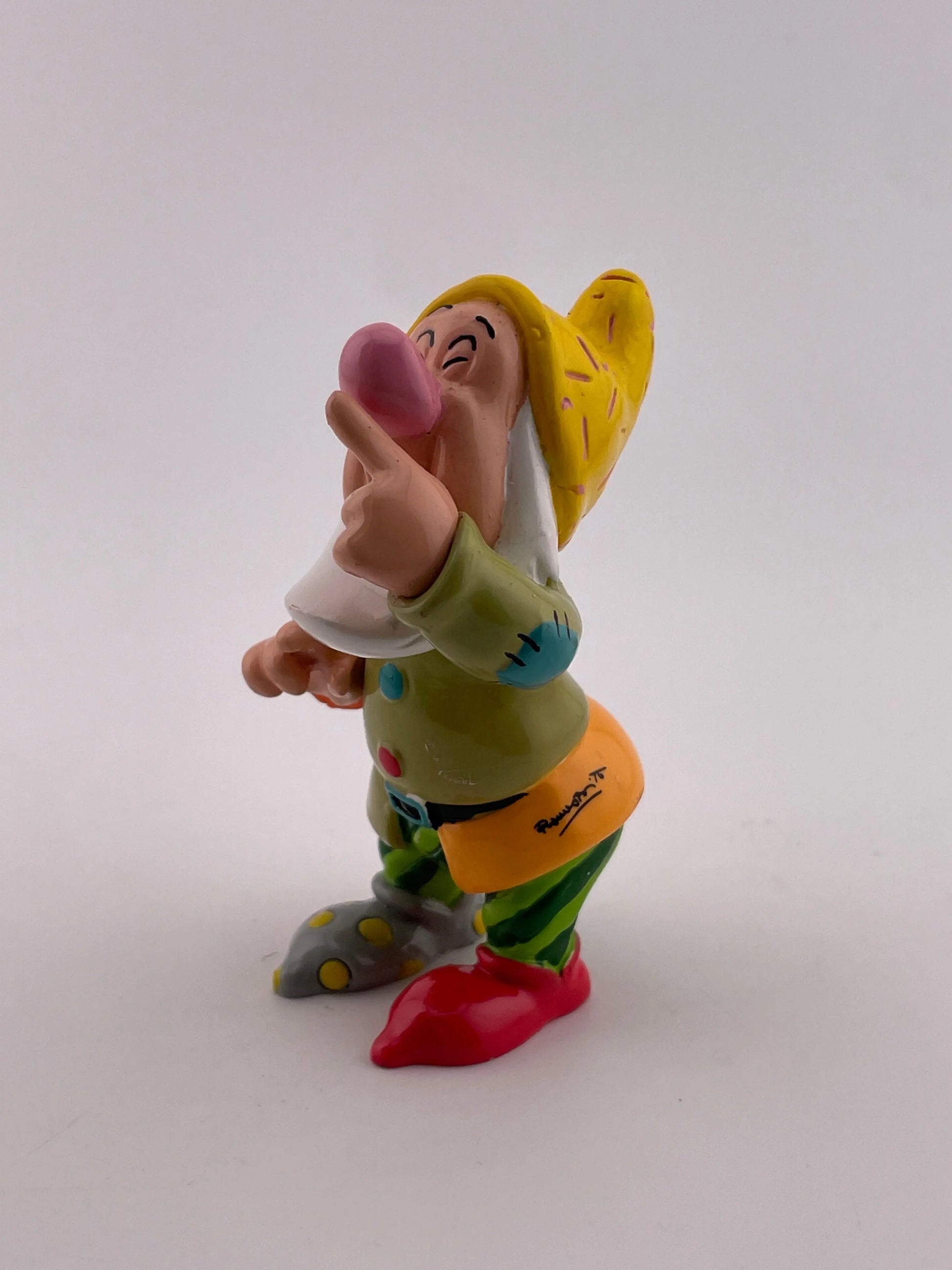 Disney’s Character Porcelain Showcase Britto Mini Sneezy NIB +combinedshipping FRENLY BRICKS - Open 7 Days