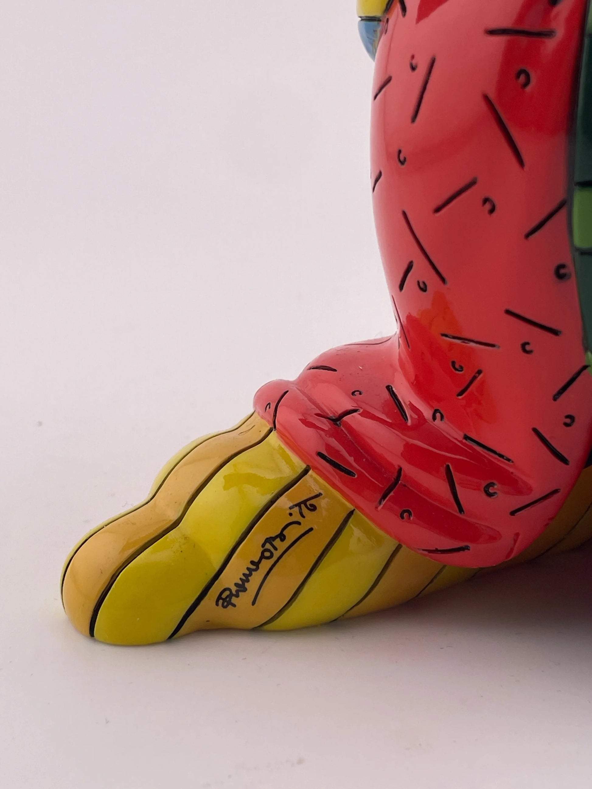 Disney Character Porcelain showcase Britto Large Dopey ex display +combinedshipping FRENLY BRICKS - Open 7 Days