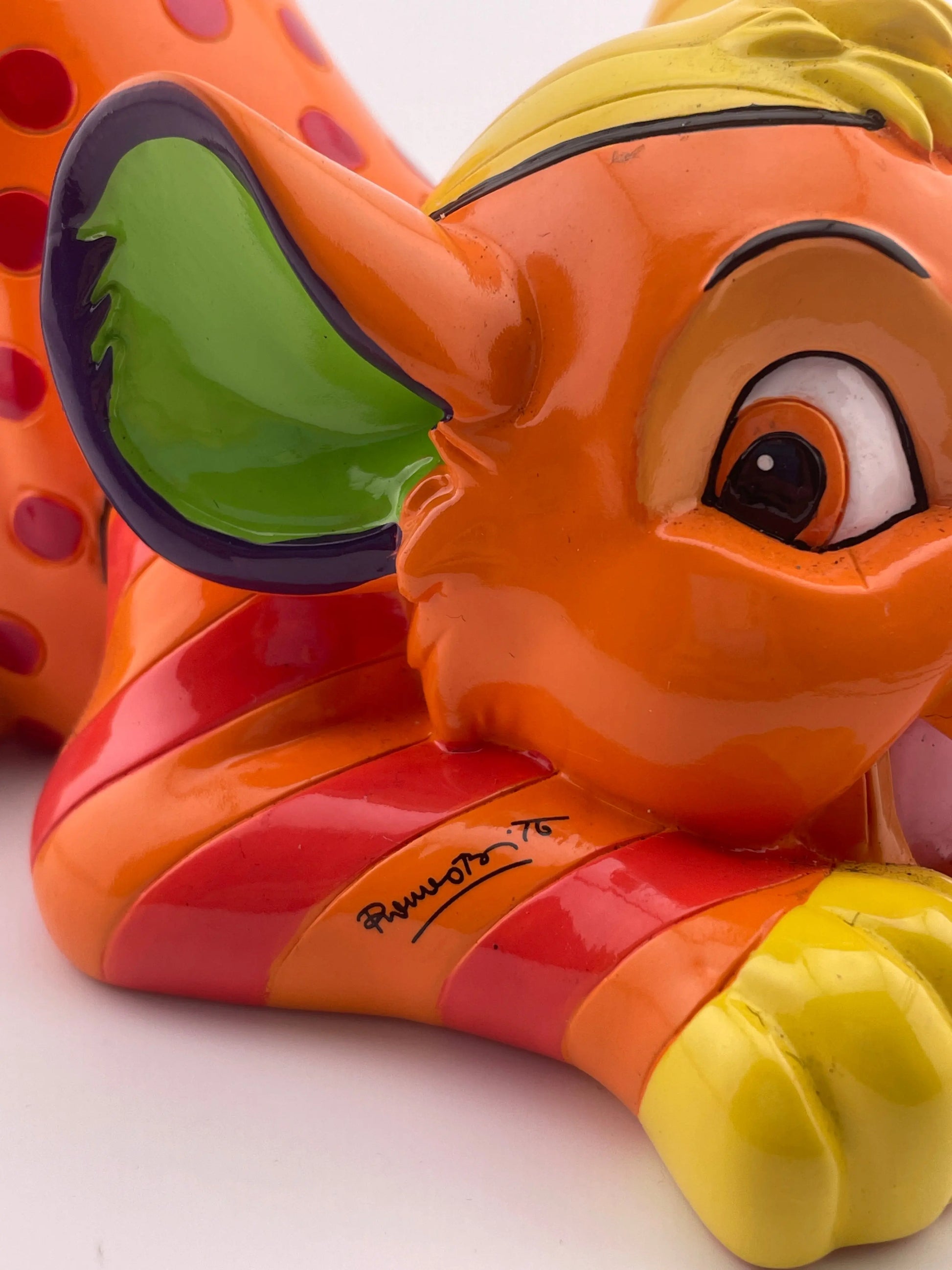 Disney’s Character Porcelain showcase Britto large Simba NIB +combinedshipping (design 1) FRENLY BRICKS - Open 7 Days