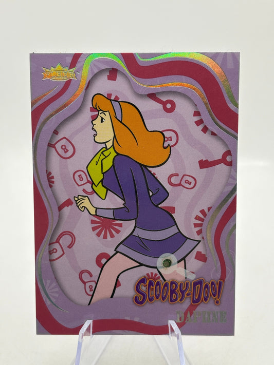 2025 Fleer Scooby-Doo #25 Daphne Ghoul's Best Friend Diamond /15 FRENLY BRICKS - Open 7 Days