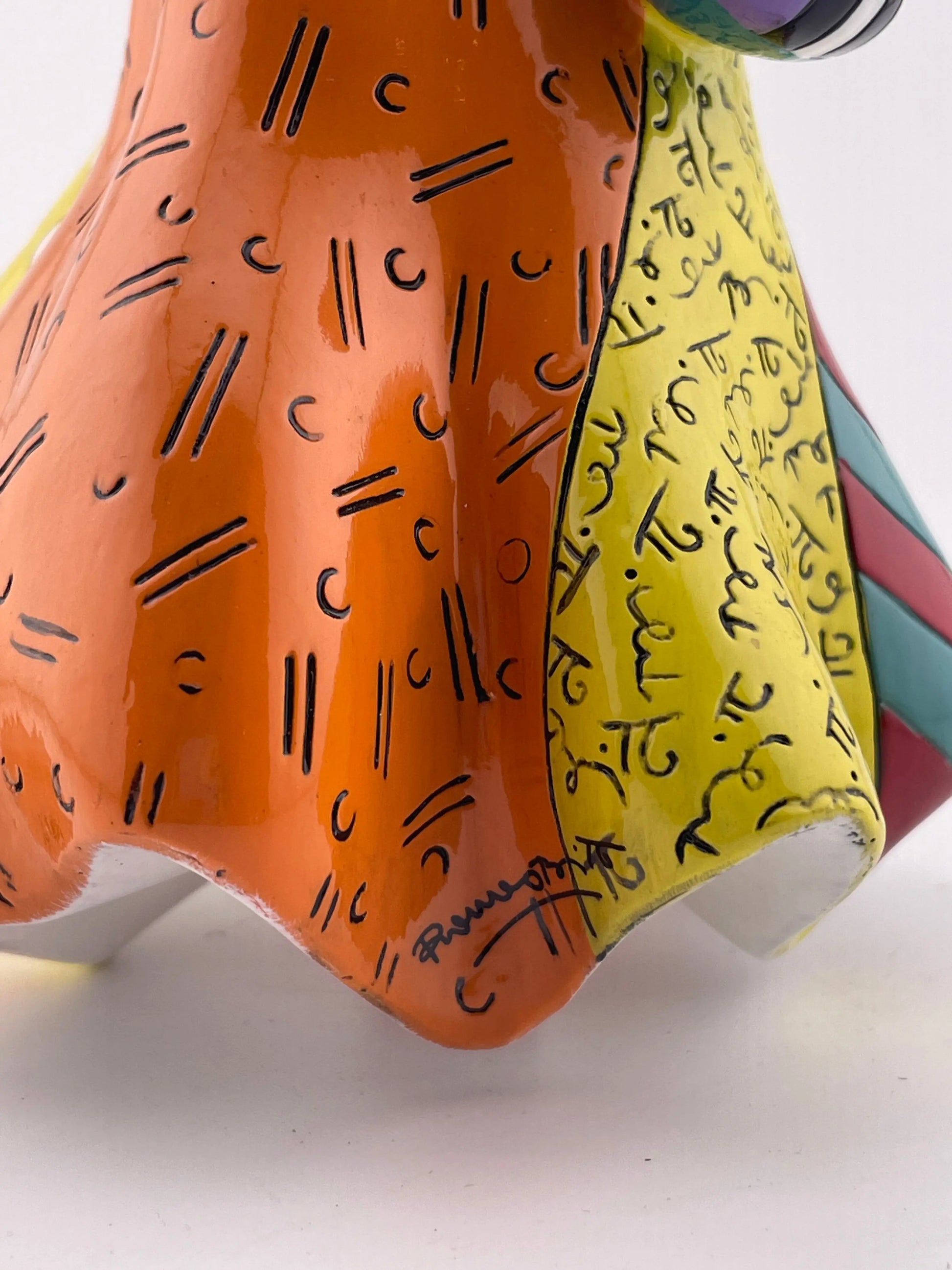 Disney’s Character Porcelain showcase Britto Snow White NIB +combinedshipping FRENLY BRICKS - Open 7 Days