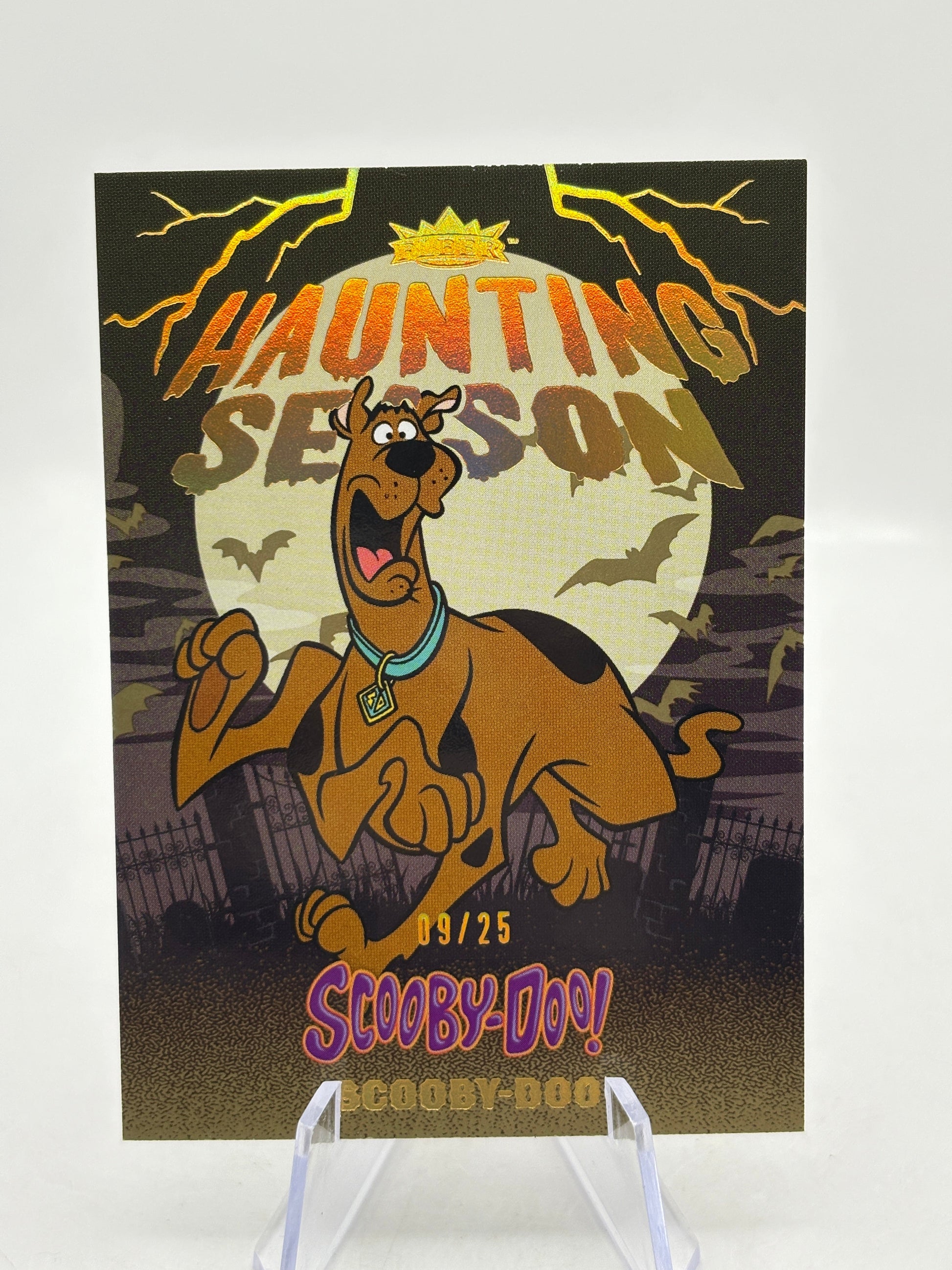 2024 Fleer Scooby Doo Haunting Season Gold Spectrum 9/25 Scooby-Doo #HS-14 FRENLY BRICKS - Open 7 Days
