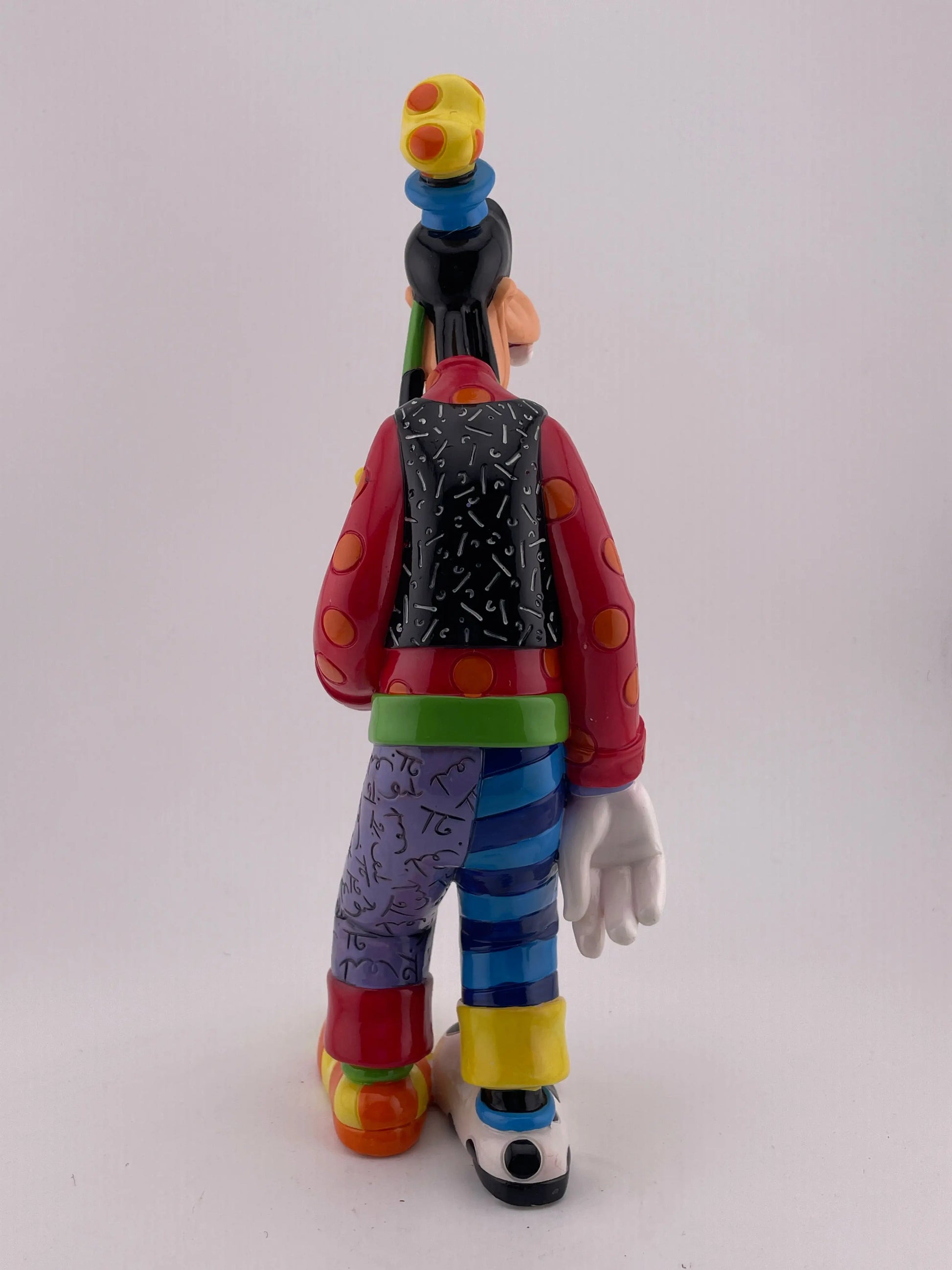 Disney’s Character Porcelain showcase Britto Goofy 85th Anniversary +combinedshipping FRENLY BRICKS - Open 7 Days