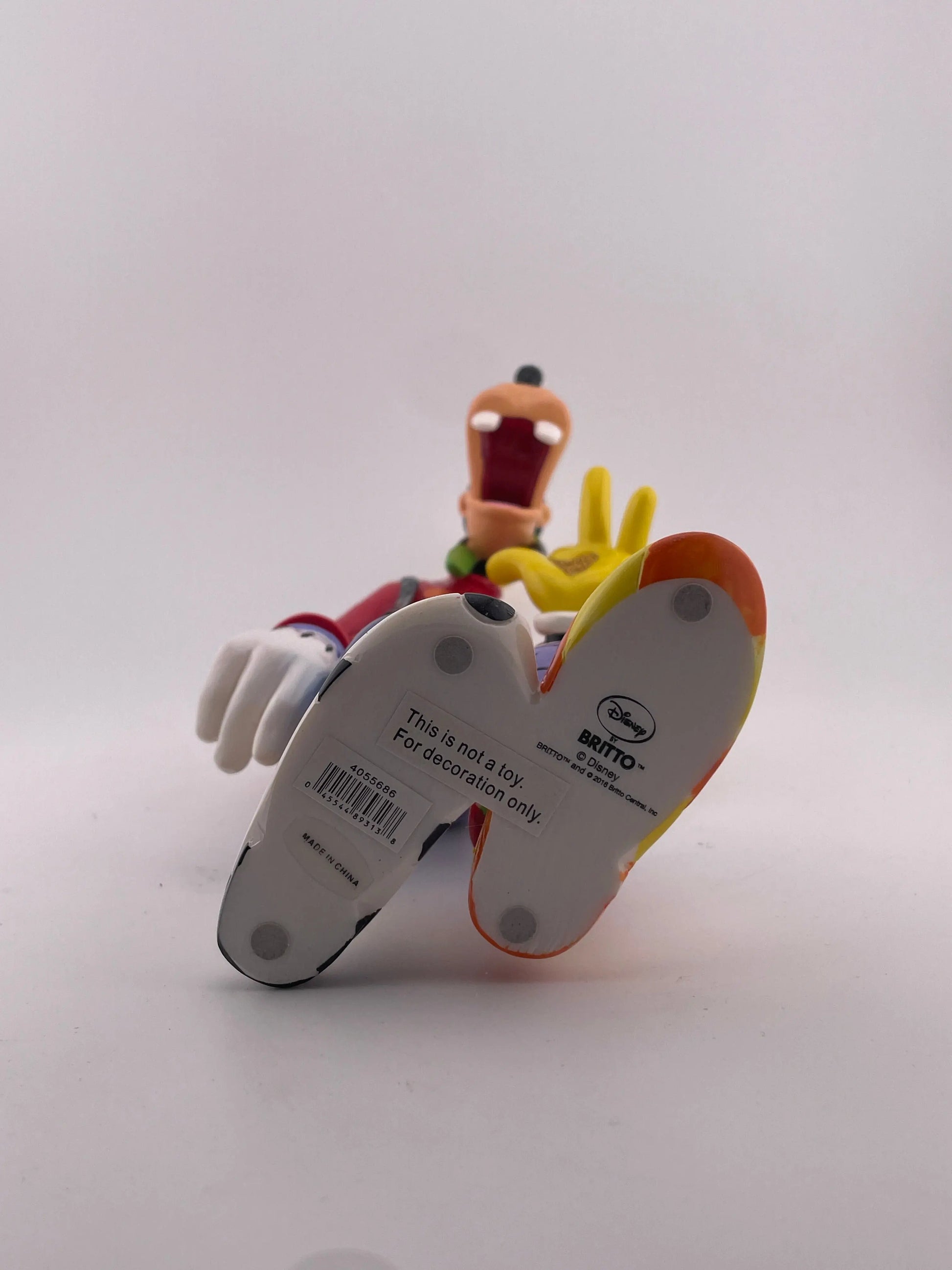 Disney’s Character Porcelain showcase Britto Goofy 85th Anniversary +combinedshipping FRENLY BRICKS - Open 7 Days