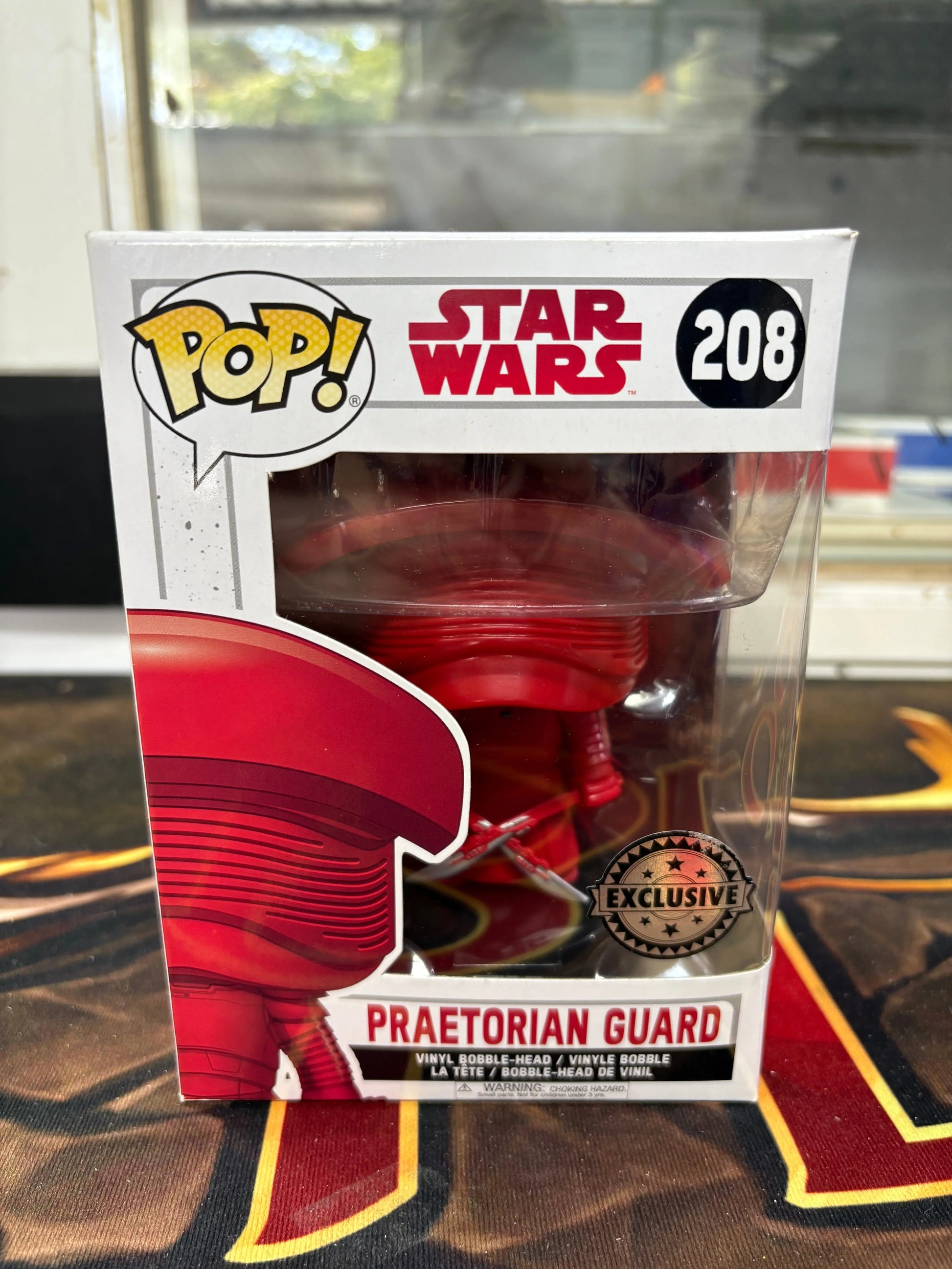 Funko Pop! Star Wars: The Last Jedi - Praetorian Guard Action Figure #208 FRENLY BRICKS - Open 7 Days