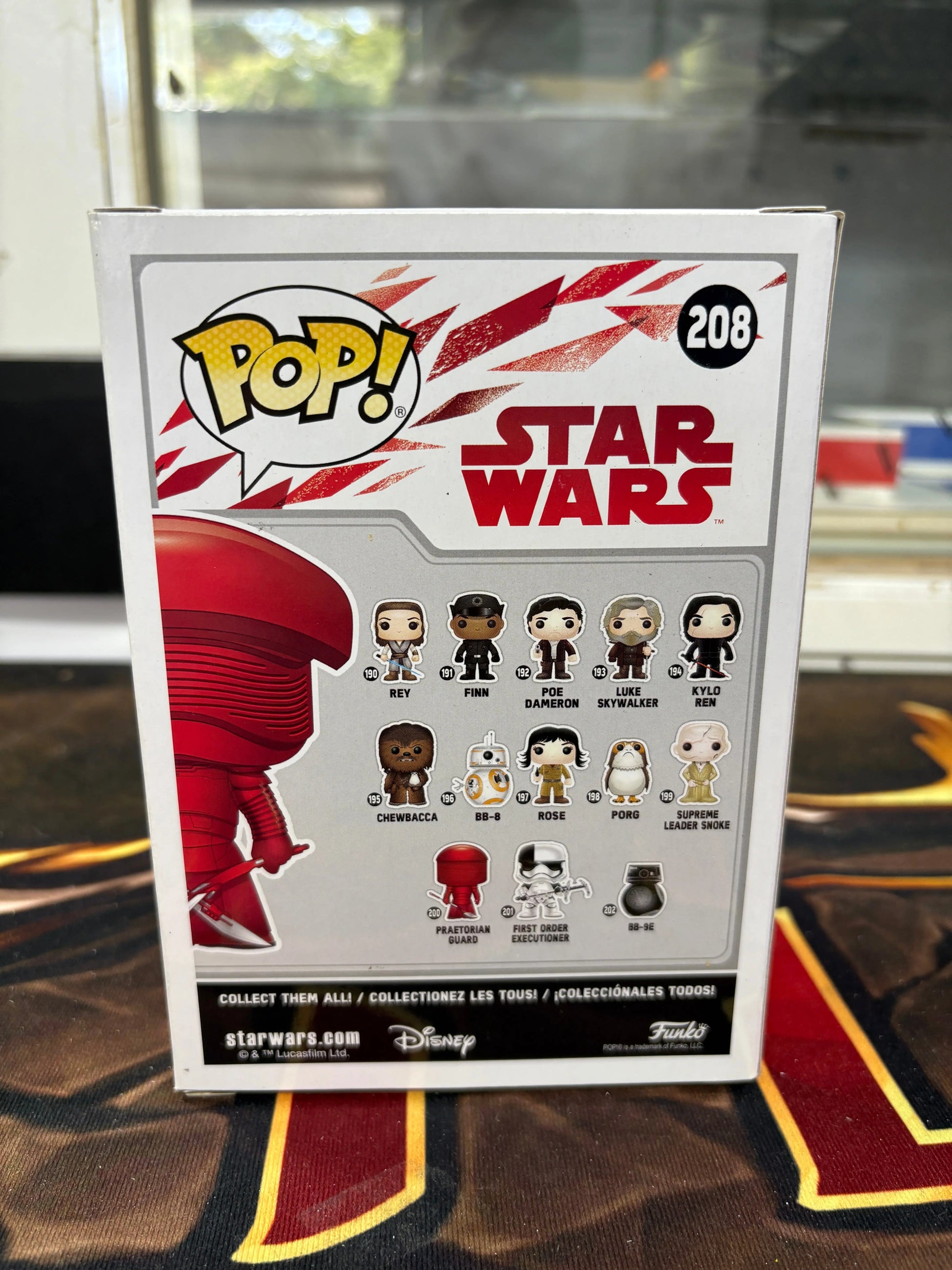 Funko Pop! Star Wars: The Last Jedi - Praetorian Guard Action Figure #208 FRENLY BRICKS - Open 7 Days