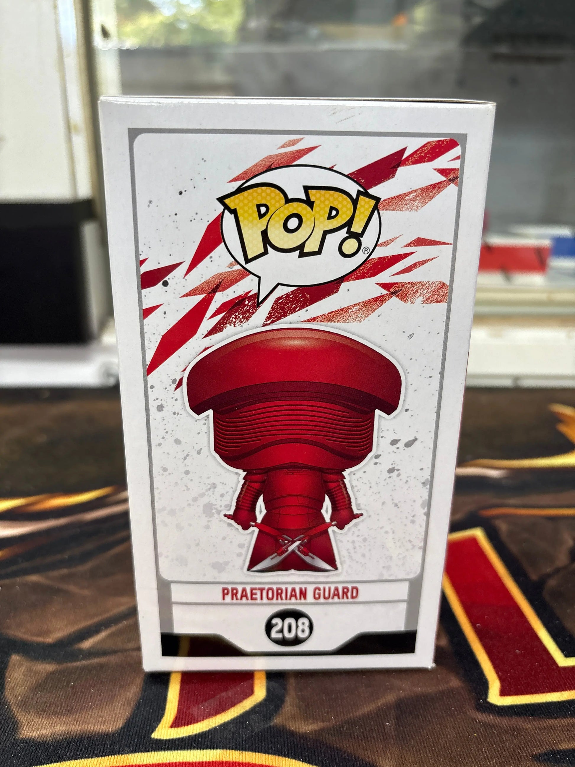 Funko Pop! Star Wars: The Last Jedi - Praetorian Guard Action Figure #208 FRENLY BRICKS - Open 7 Days