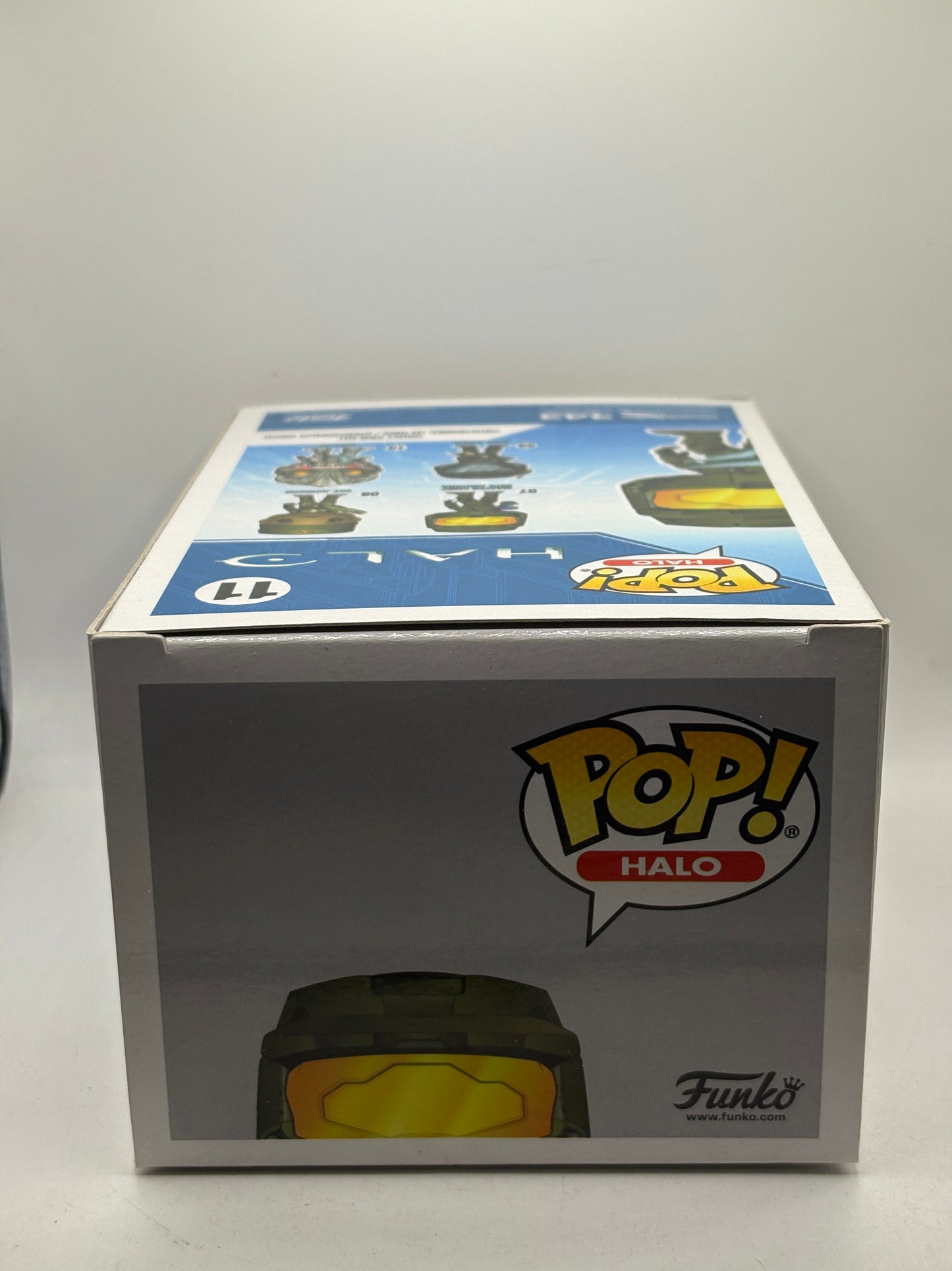 Funko POP! Halo #11 Master Chief with Energy Sword Vinyl Figure image 5