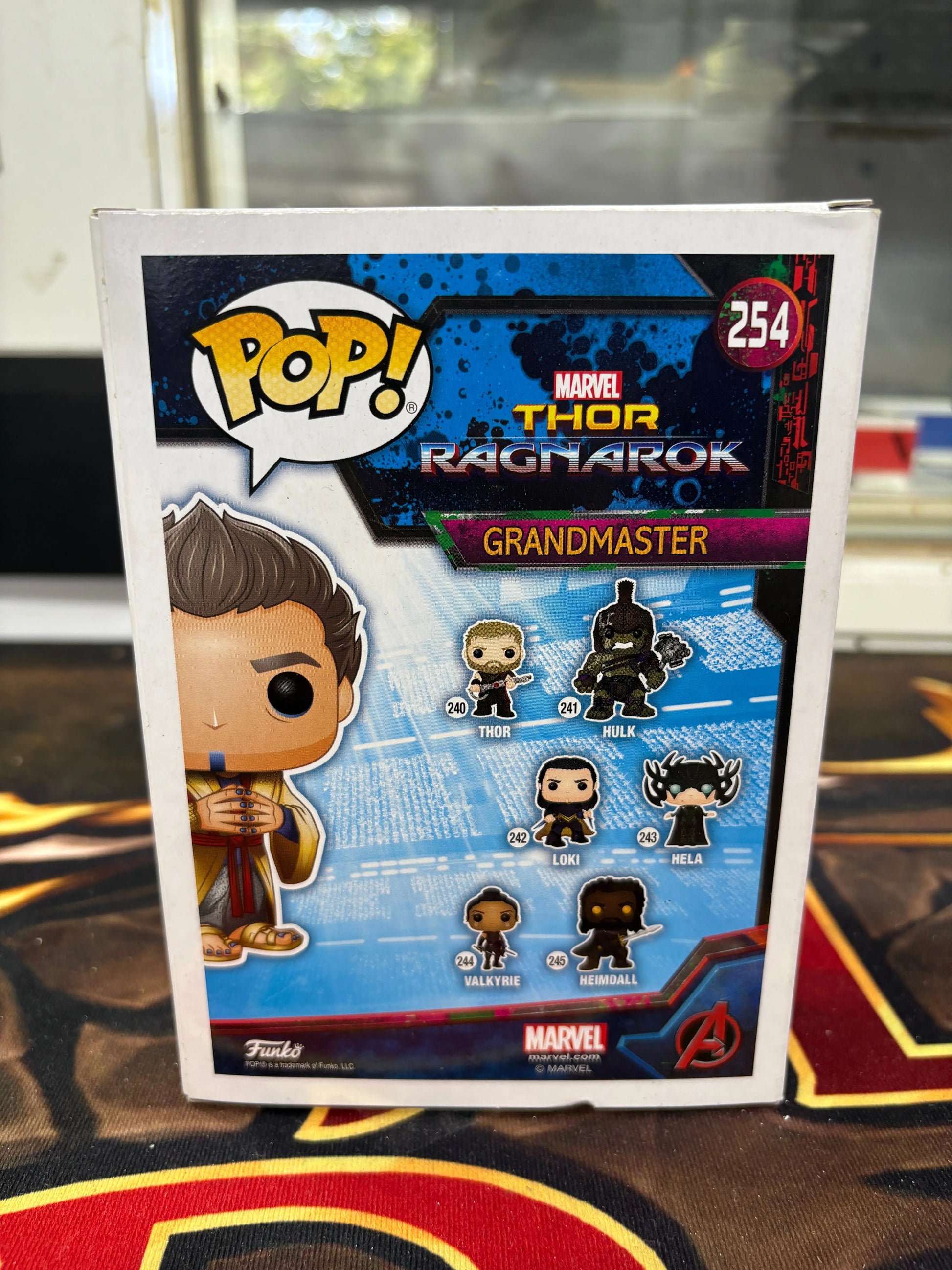 Funko Pop! Marvel: Thor Ragnarok Grandmaster Figure - Fall Conv (Exclusive) #254 FRENLY BRICKS - Open 7 Days