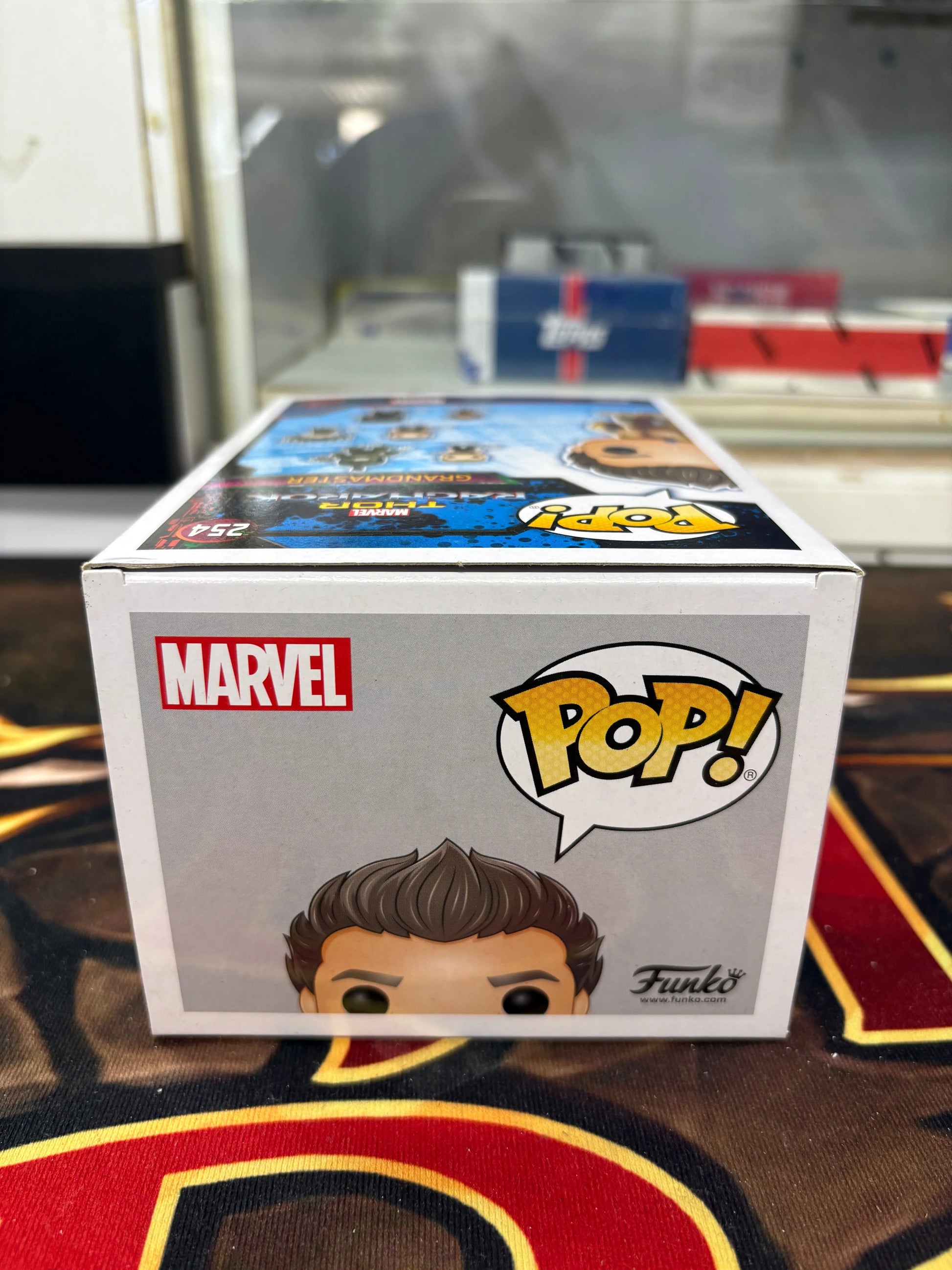 Funko Pop! Marvel: Thor Ragnarok Grandmaster Figure - Fall Conv (Exclusive) #254 FRENLY BRICKS - Open 7 Days
