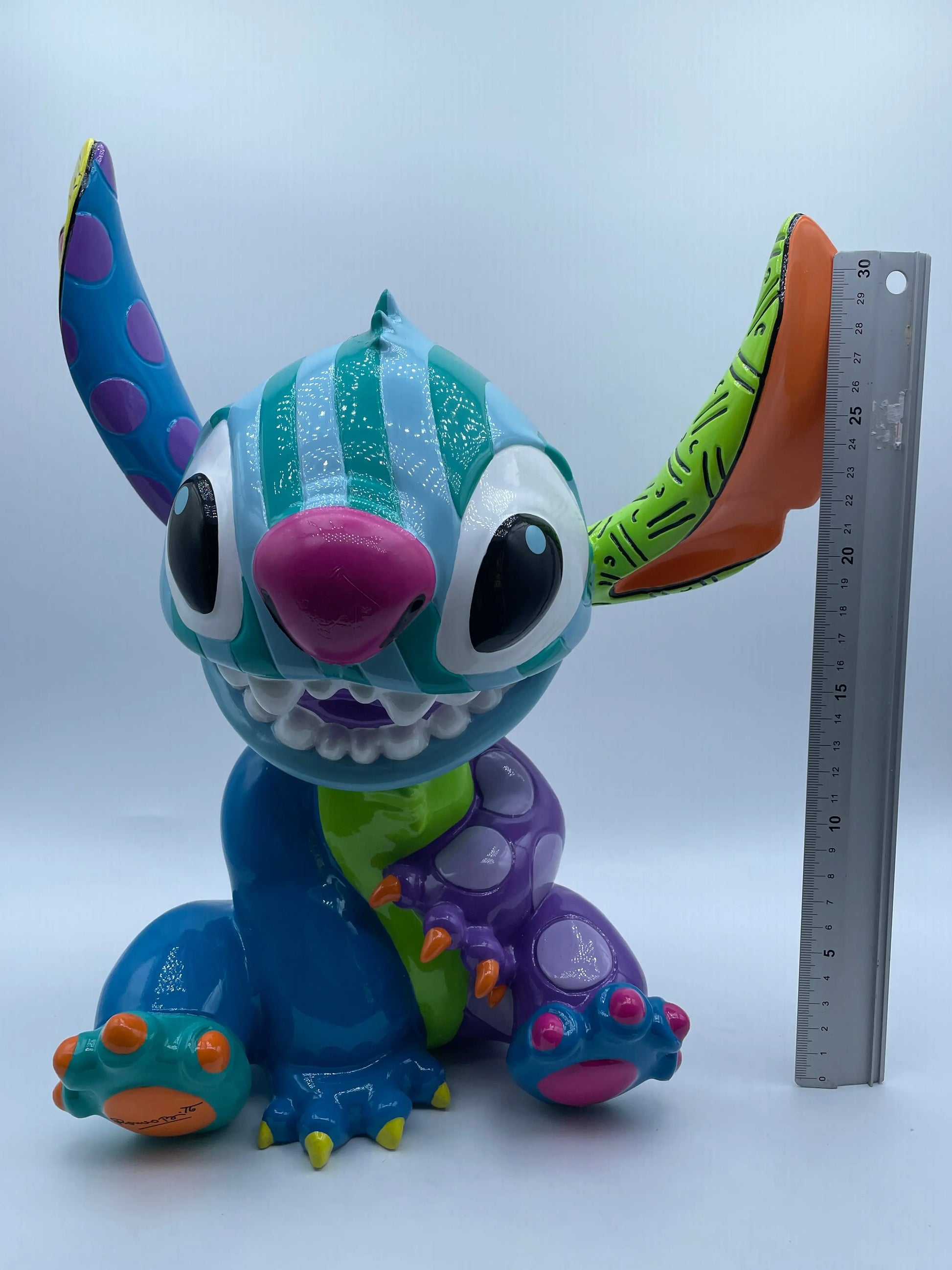 Disney’s Character Porcelain Showcase Britto large Stitch NIB +combinedshipping FRENLY BRICKS - Open 7 Days