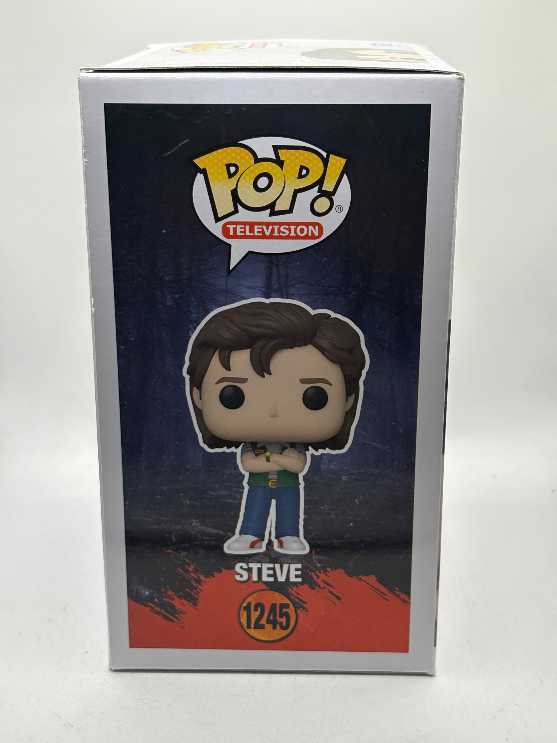 Funko POP! Television Stranger Things #1245 Steve Vinyl Figure image 4 image 4