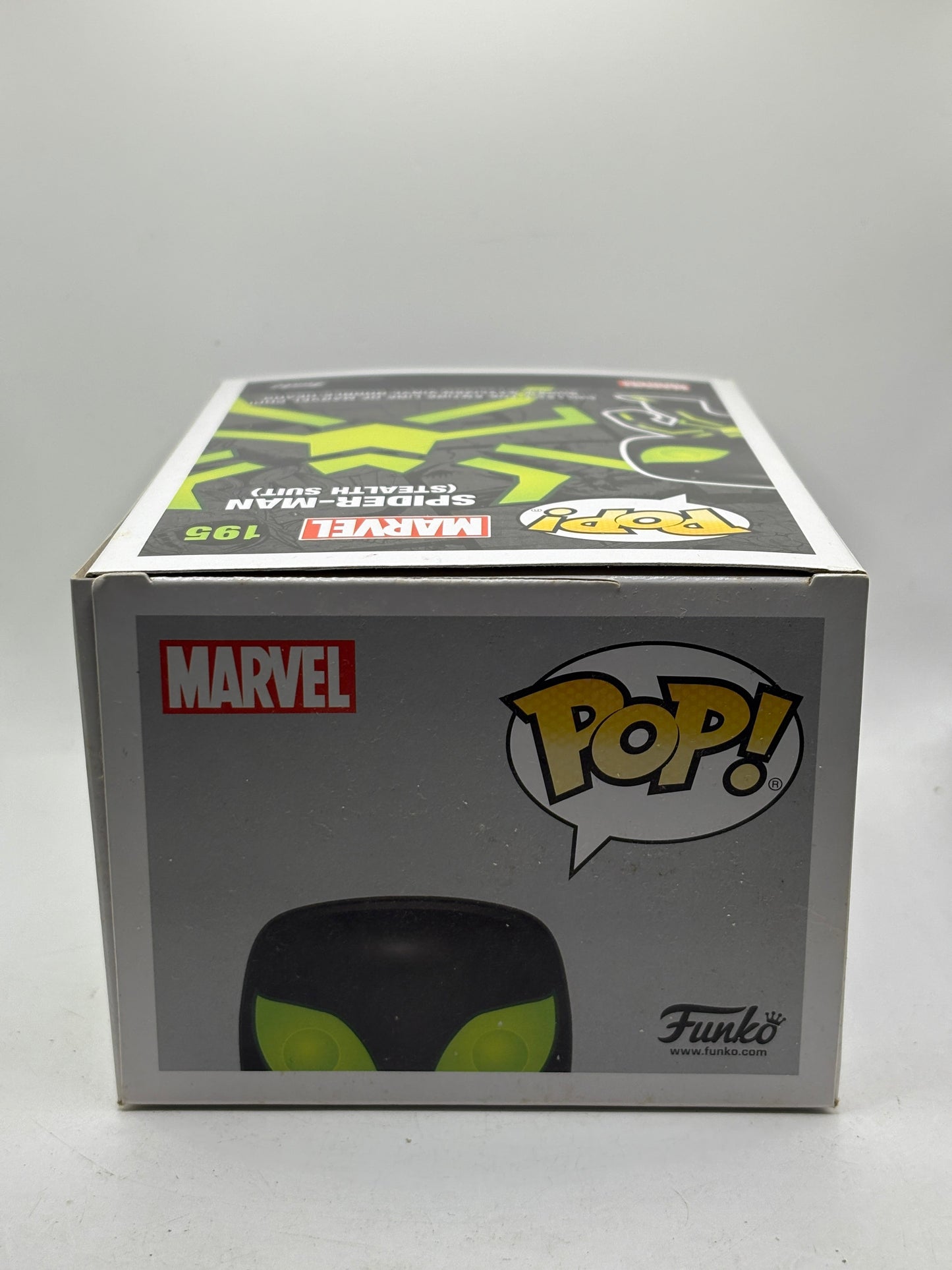 Funko POP! Marvel #195 Spider-Man (Stealth Suit) Hot Topic Exclusive Glow image 5