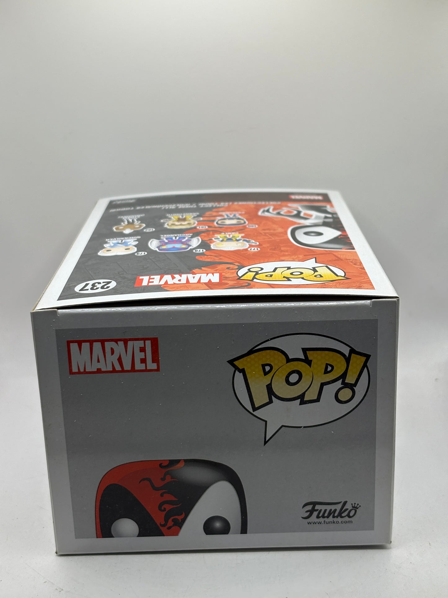 Funko POP! Marvel #237 Deadpool / Venom Vinyl Bobble-Head image 11