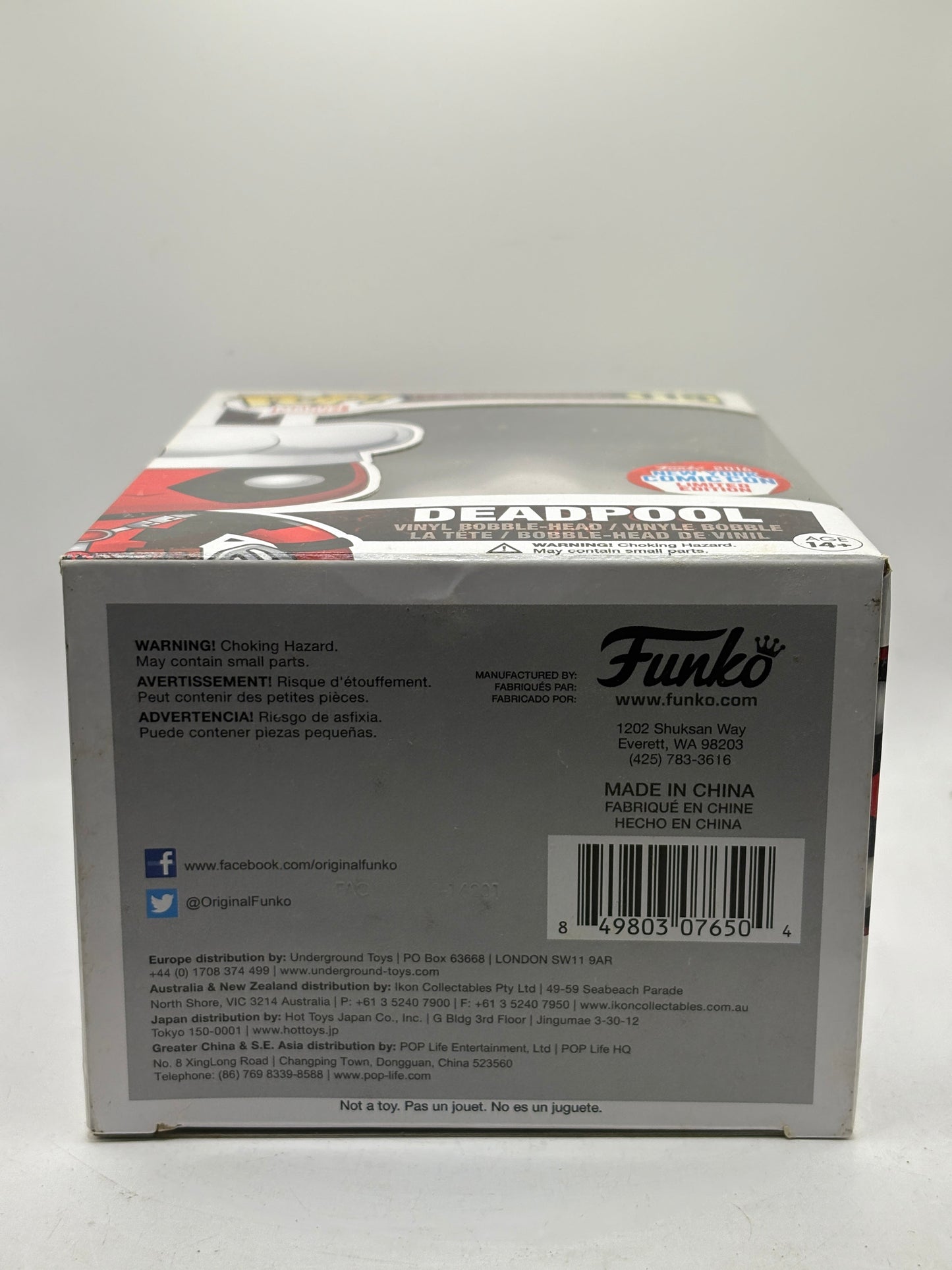 Funko POP! Marvel Deadpool #115 Deadpool 2016 NYCC Vinyl Bobble-Head image 6
