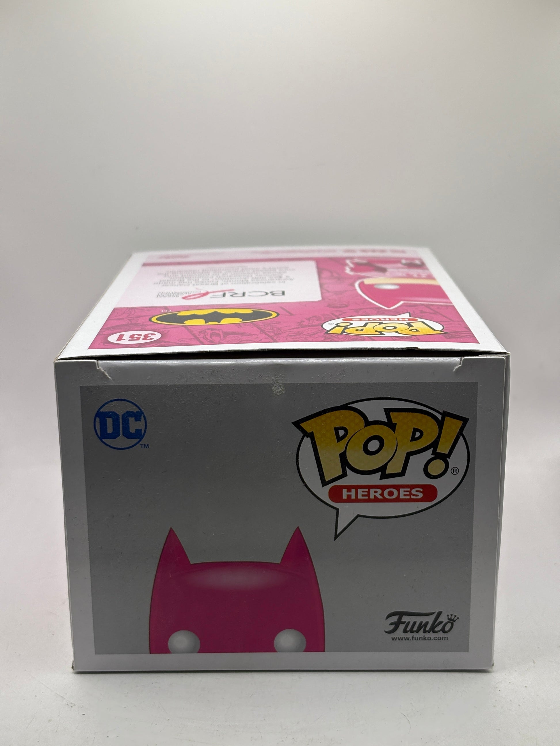 Funko POP! Heroes Batman BCF #351 Batman Vinyl Figure image 5