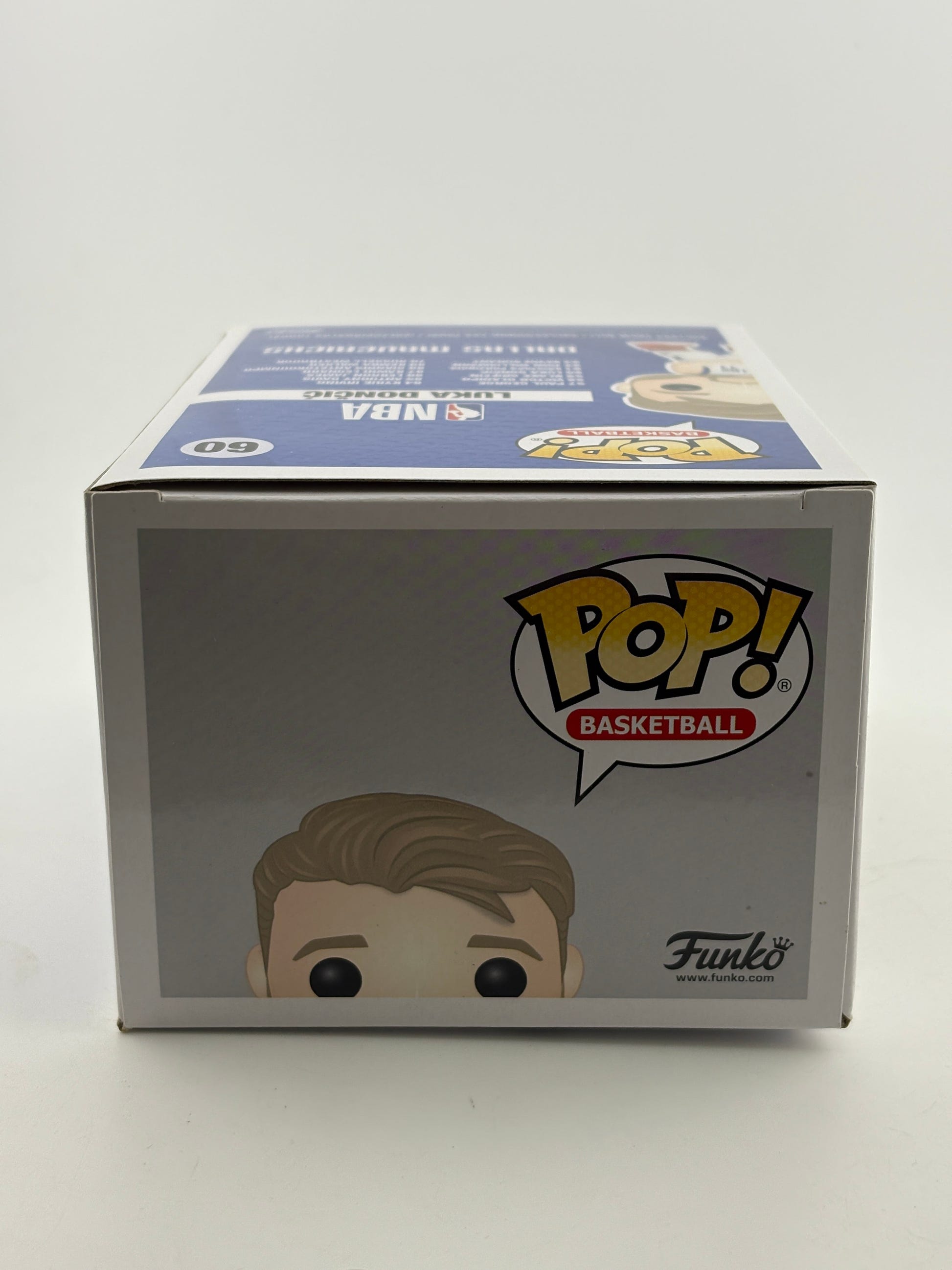 Funko POP! Basketball Mavericks #60 Luka Doncic Vinyl Figure FRENLY BRICKS - Open 7 Days image 5