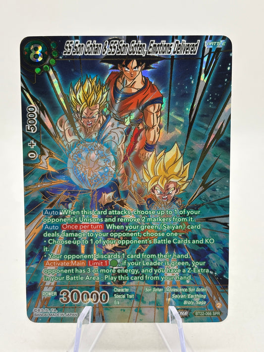 SS Son Gohan & SSB Vegeta Son Goten, Emotions Delivered BT22-066 SPR NM