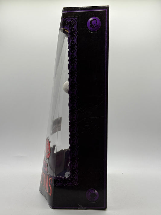 Living Dead Dolls Fashion Victims Action Figure Sheena Mezco SEALED FRENLY BRICKS - Open 7 Days