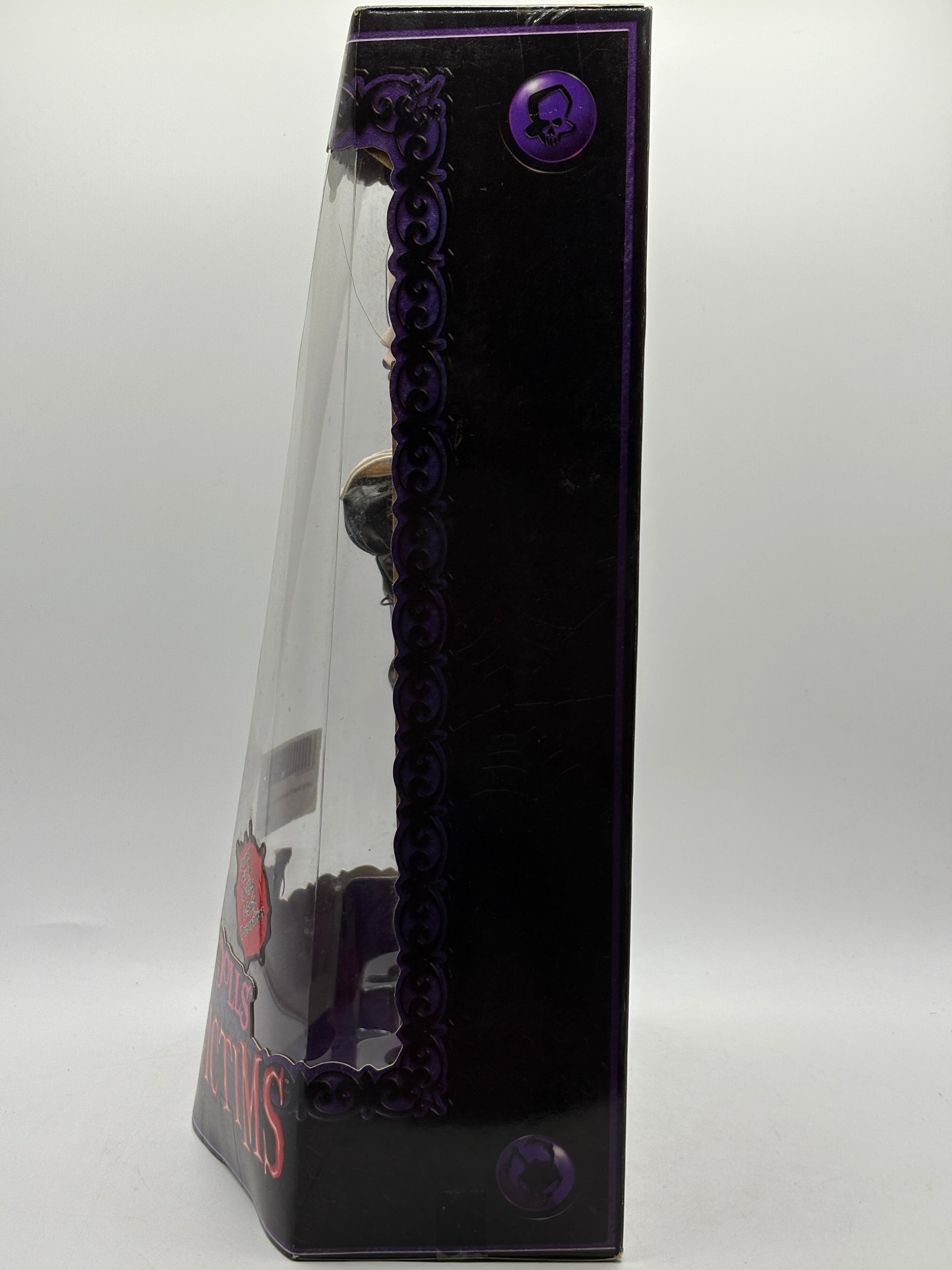 2004 Living Dead Dolls Fashion Victims Sadie Brand New and Sealed FRENLY BRICKS - Open 7 Days