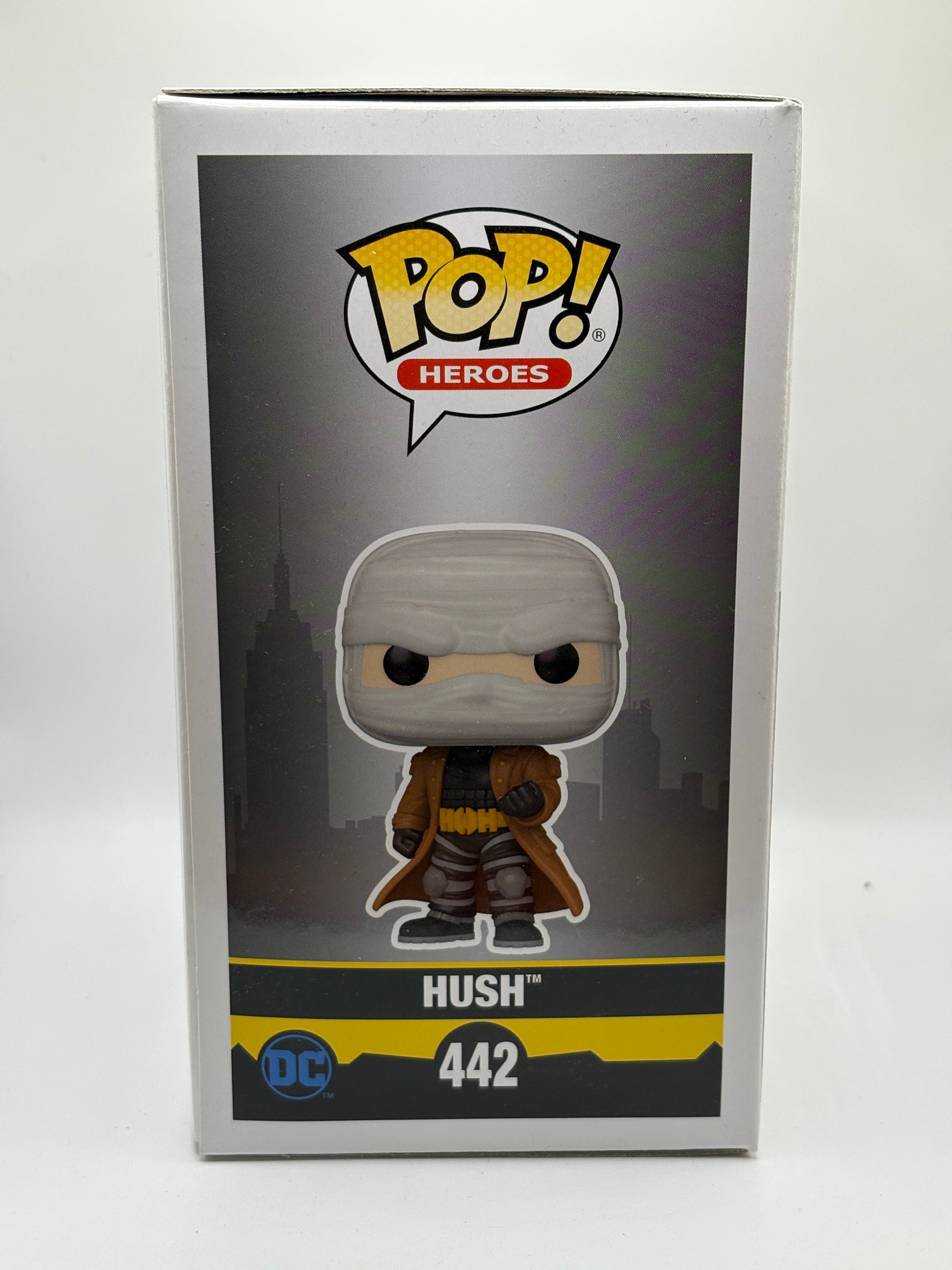 Funko POP! Heroes Batman #442 Hush 2022 Winter Convention Limited FRENLY BRICKS - Open 7 Days