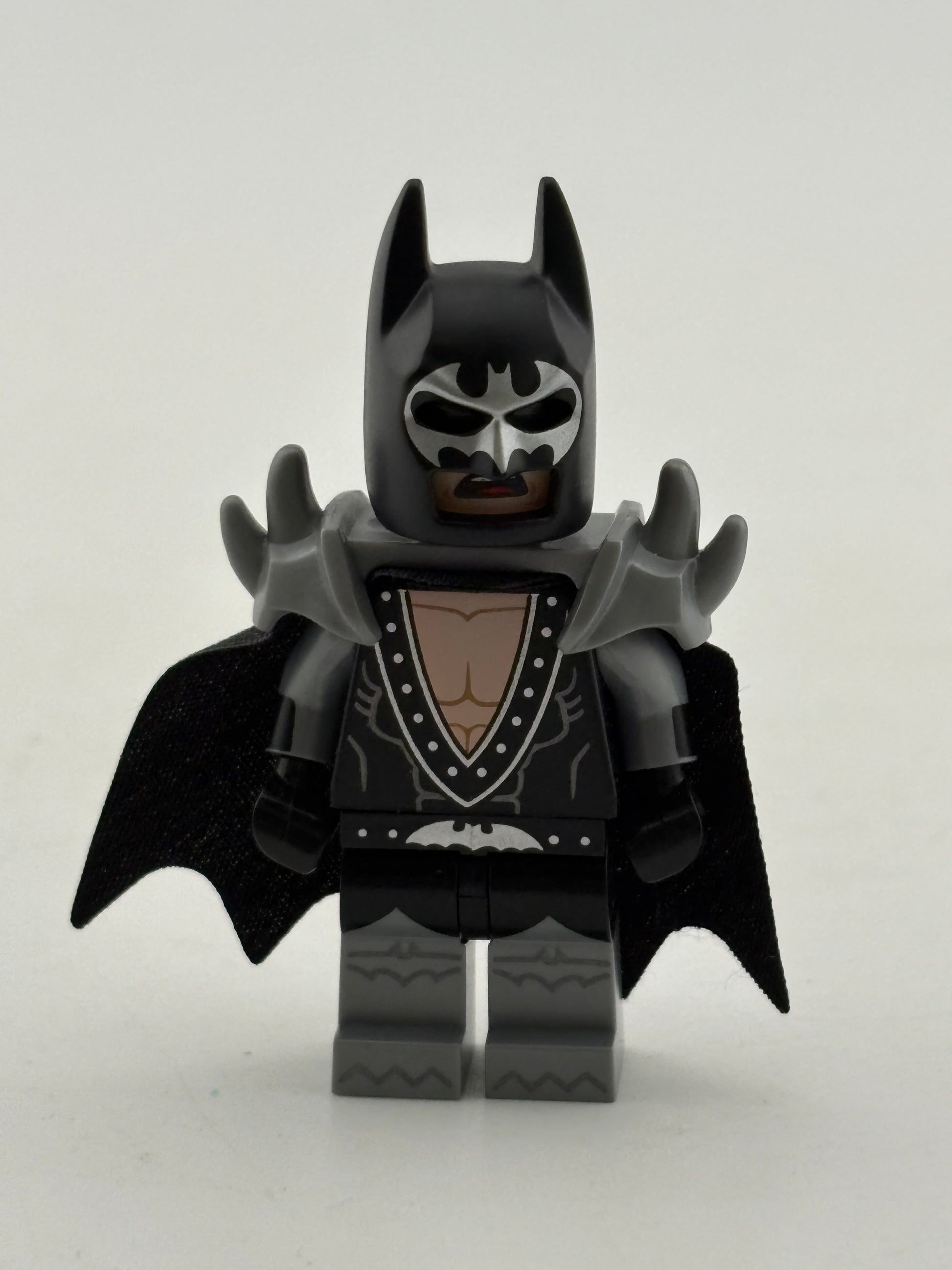 Lego 71017 Batman Movie Glam Rock Batman Minifigure Series 1 *Loose No Guitar* FRENLY BRICKS - Open 7 Days