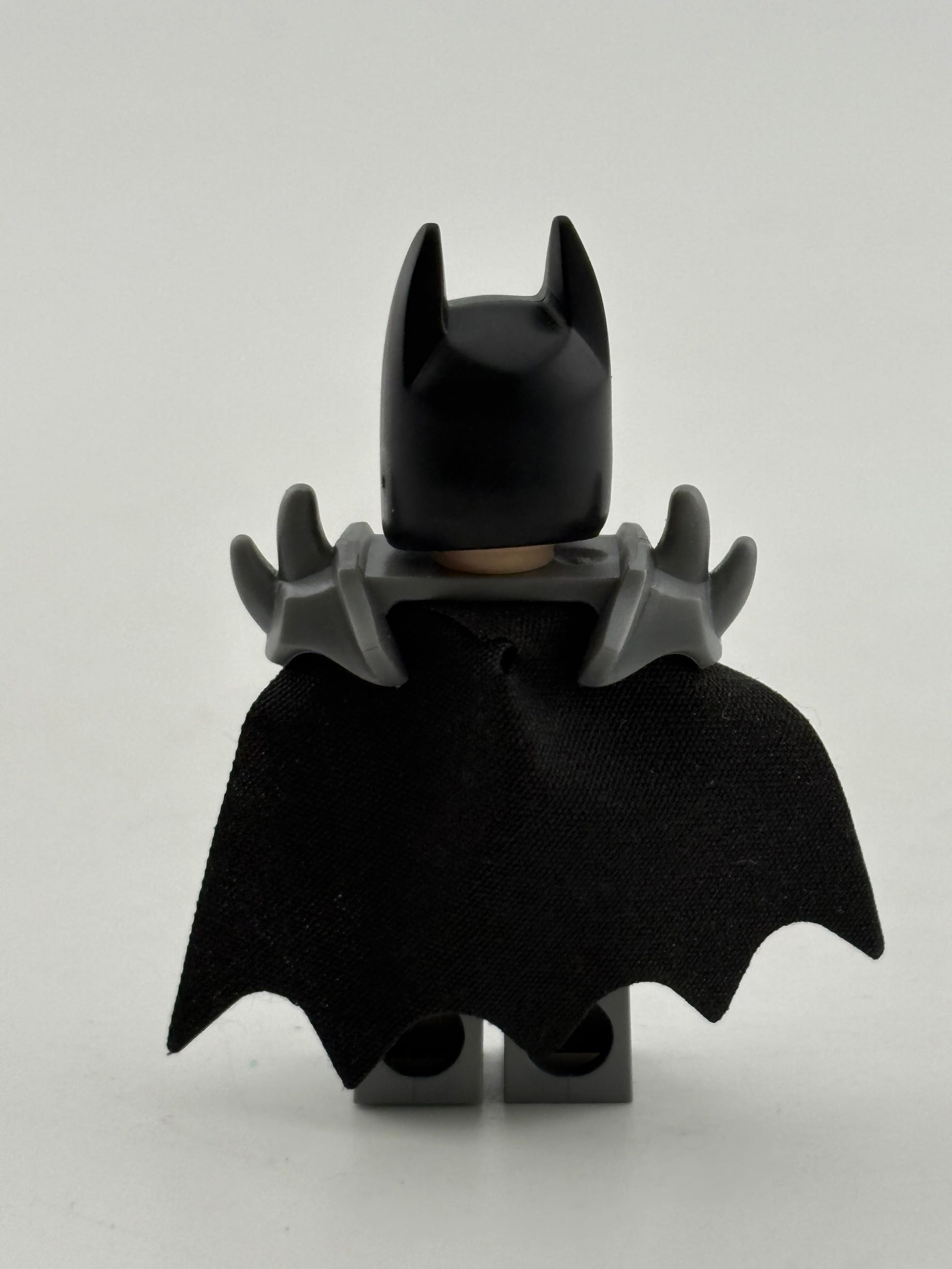 Lego 71017 Batman Movie Glam Rock Batman Minifigure Series 1 *Loose No Guitar* FRENLY BRICKS - Open 7 Days image 2