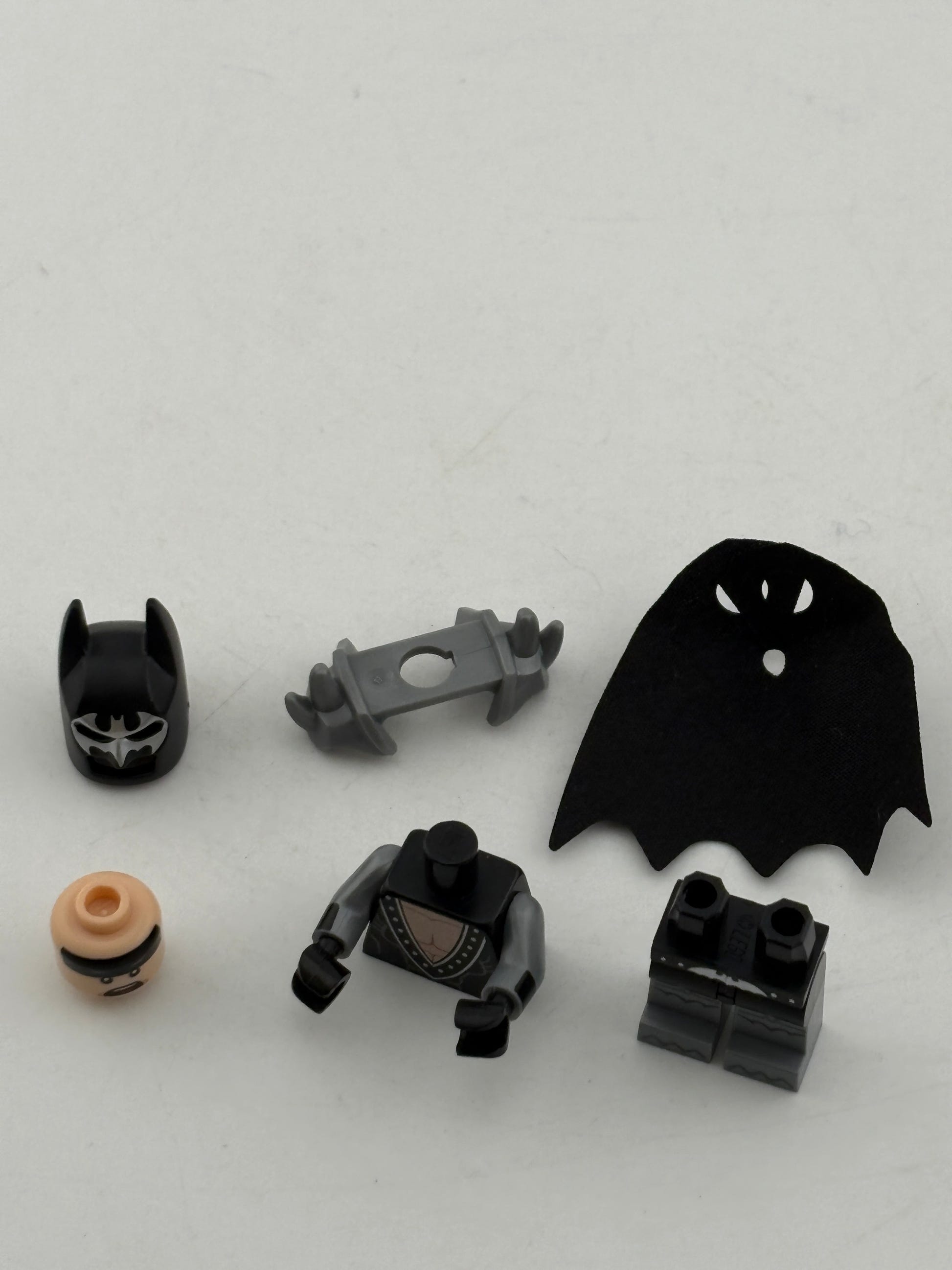Lego 71017 Batman Movie Glam Rock Batman Minifigure Series 1 *Loose No Guitar* FRENLY BRICKS - Open 7 Days image 3