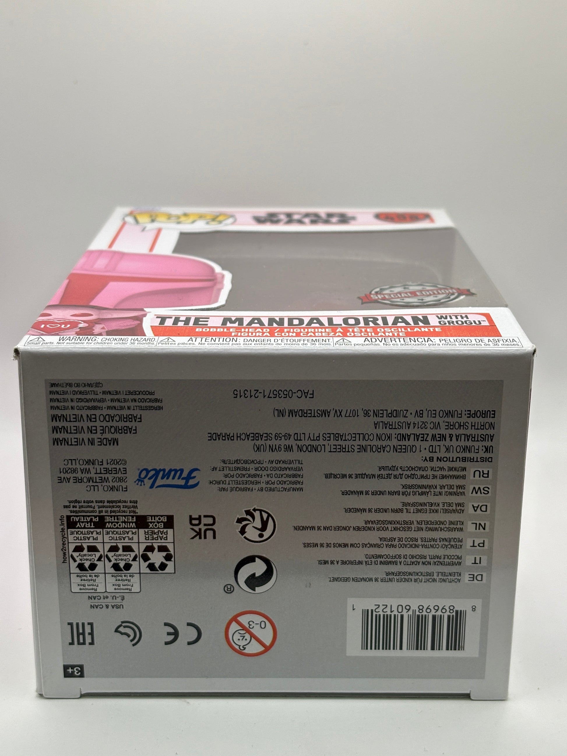 Funko POP! Star Wars Valentines #498 The Mandalorian with Grogu Special Edition FRENLY BRICKS - Open 7 Days