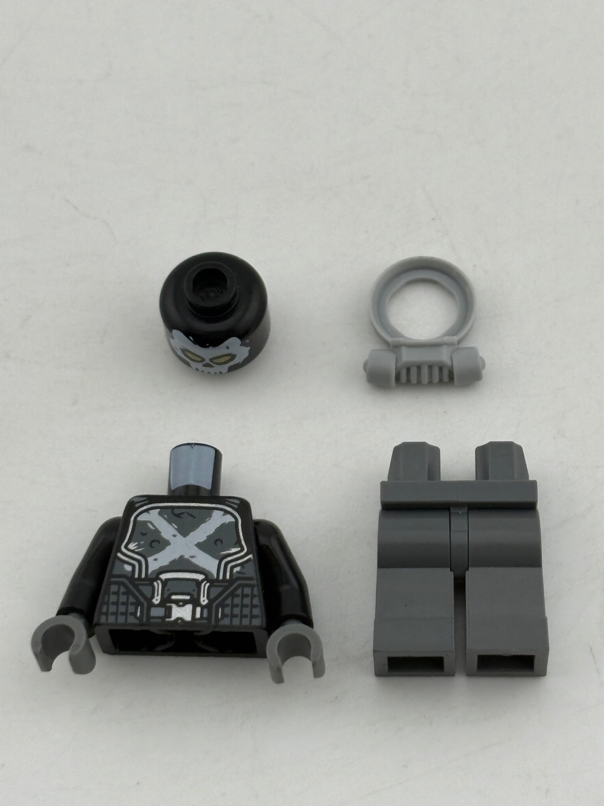 Lego Marvel Super Heroes Minifigure SH0262 Crossbones FRENLY BRICKS - Open 7 Days image 3