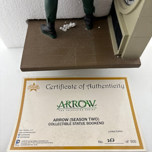 Icon Heroes: Arrow TV Series Season 1 Statue Exclusive Limited Edition Bookend FRENLY BRICKS - Open 7 Days