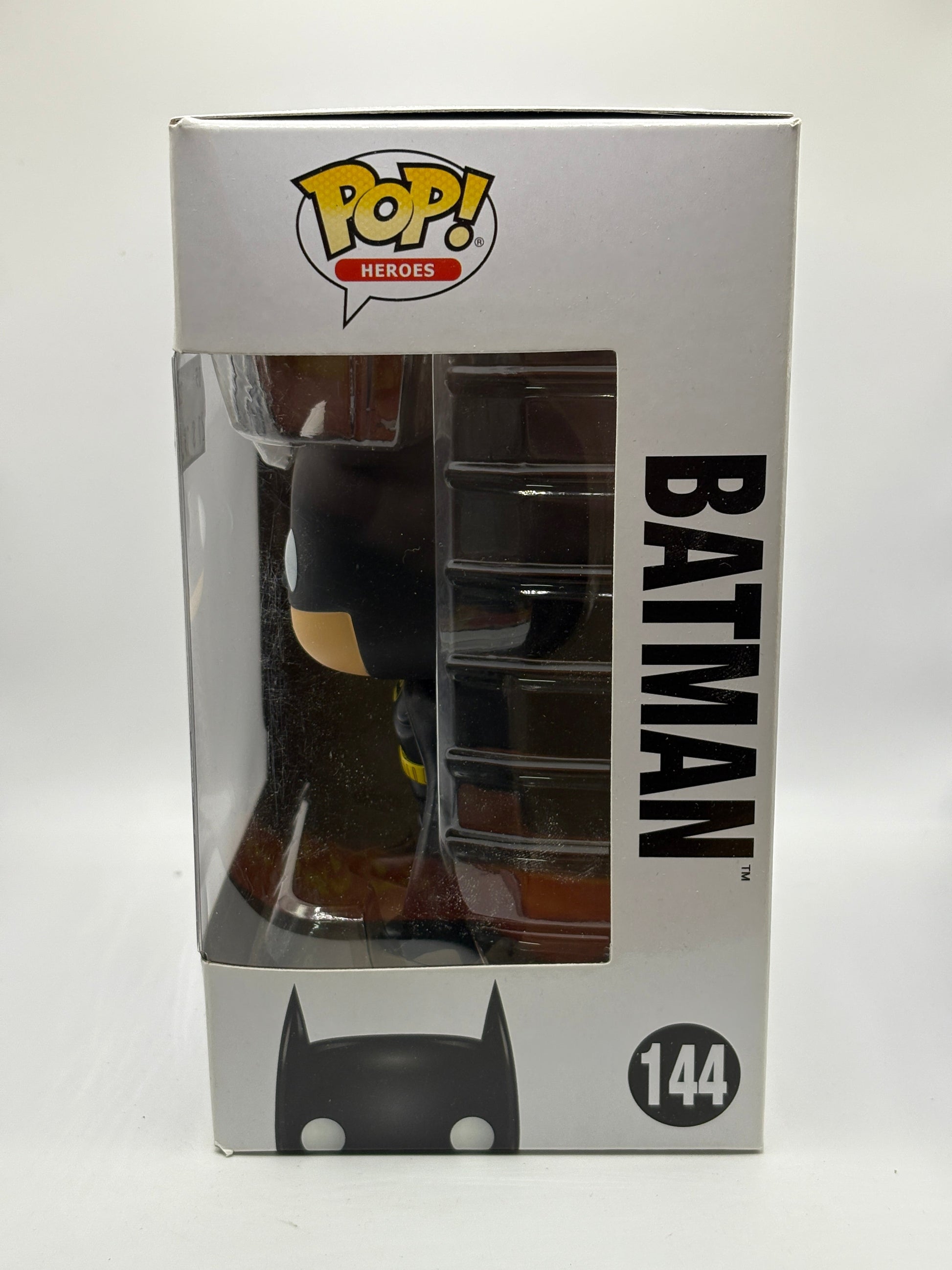 Funko POP! Heroes DC Super Heroes #144 Batman FRENLY BRICKS - Open 7 Days