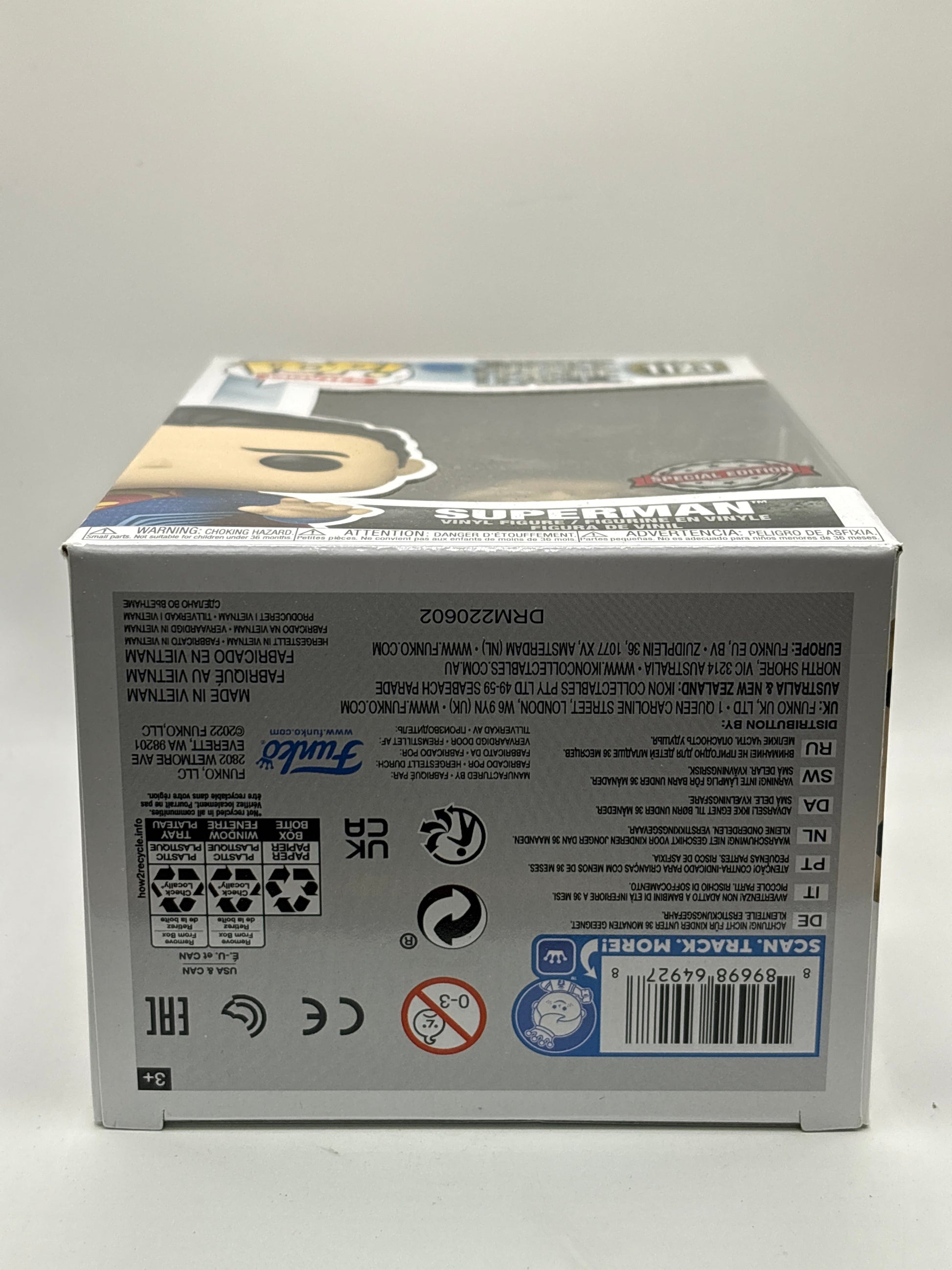 Funko POP! Movies DC Justice League #1123 Superman Special Edition FRENLY BRICKS - Open 7 Days