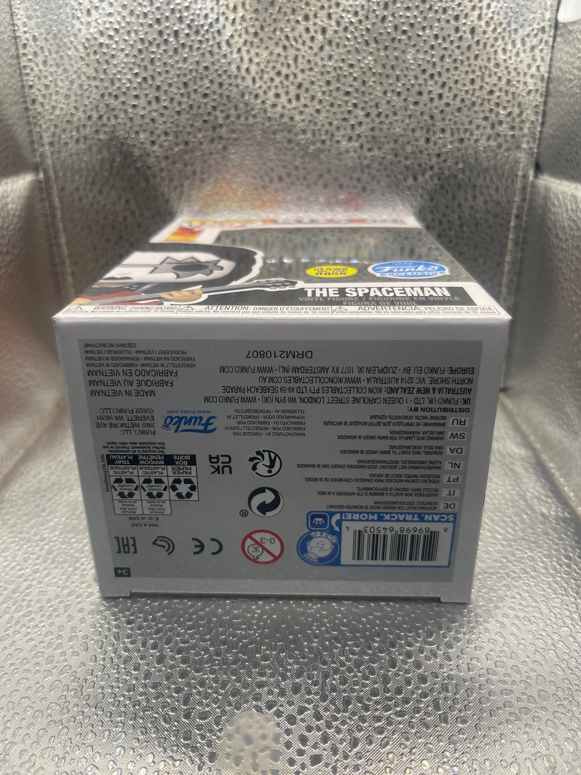 Funko POP! KISS: The Spaceman - Glow in The Dark Collectible - Online Exclusive FRENLY BRICKS - Open 7 Days