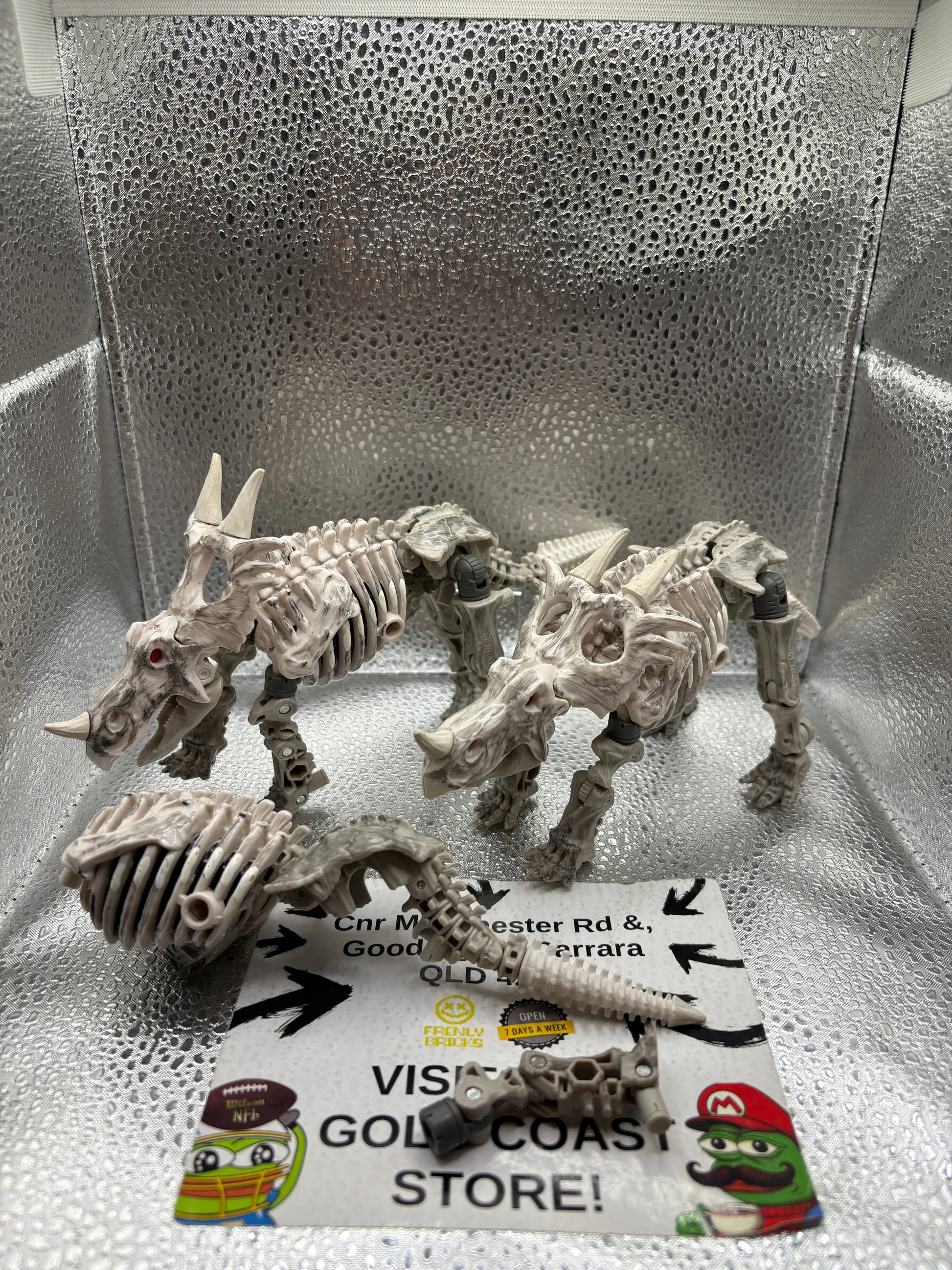 Transformers Kingdom RACTONITE  Deluxe Wfc War For Cybertron x2 w/ extra pieces FRENLY BRICKS - Open 7 Days