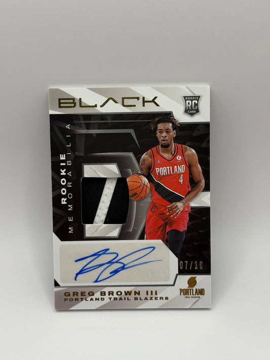 2021-22 Panini Black Rookie Memorabilia Greg Brown III /10 Auto Patch FRENLY BRICKS - Open 7 Days