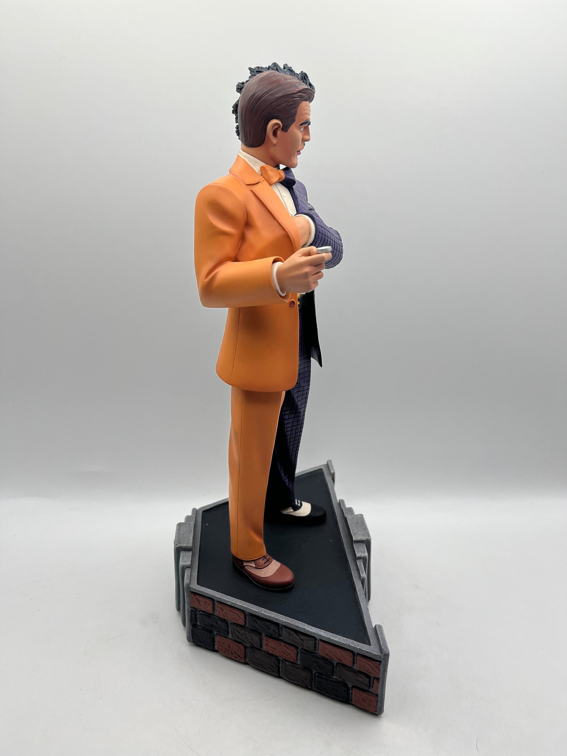 Batman - Two Face Classic Maquette 14" Statue FRENLY BRICKS - Open 7 Days