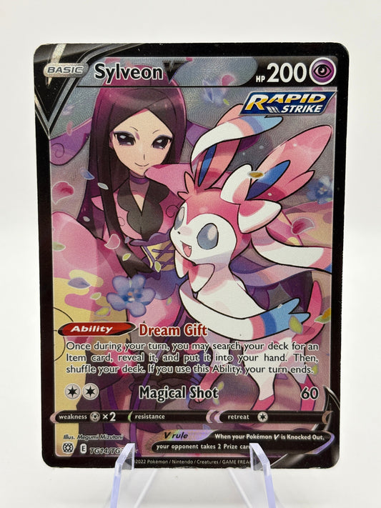 Pokemon TCG Brilliant Stars - Sylveon V Full Art TG14/TG30 LP See Photos* FRENLY BRICKS - Open 7 Days