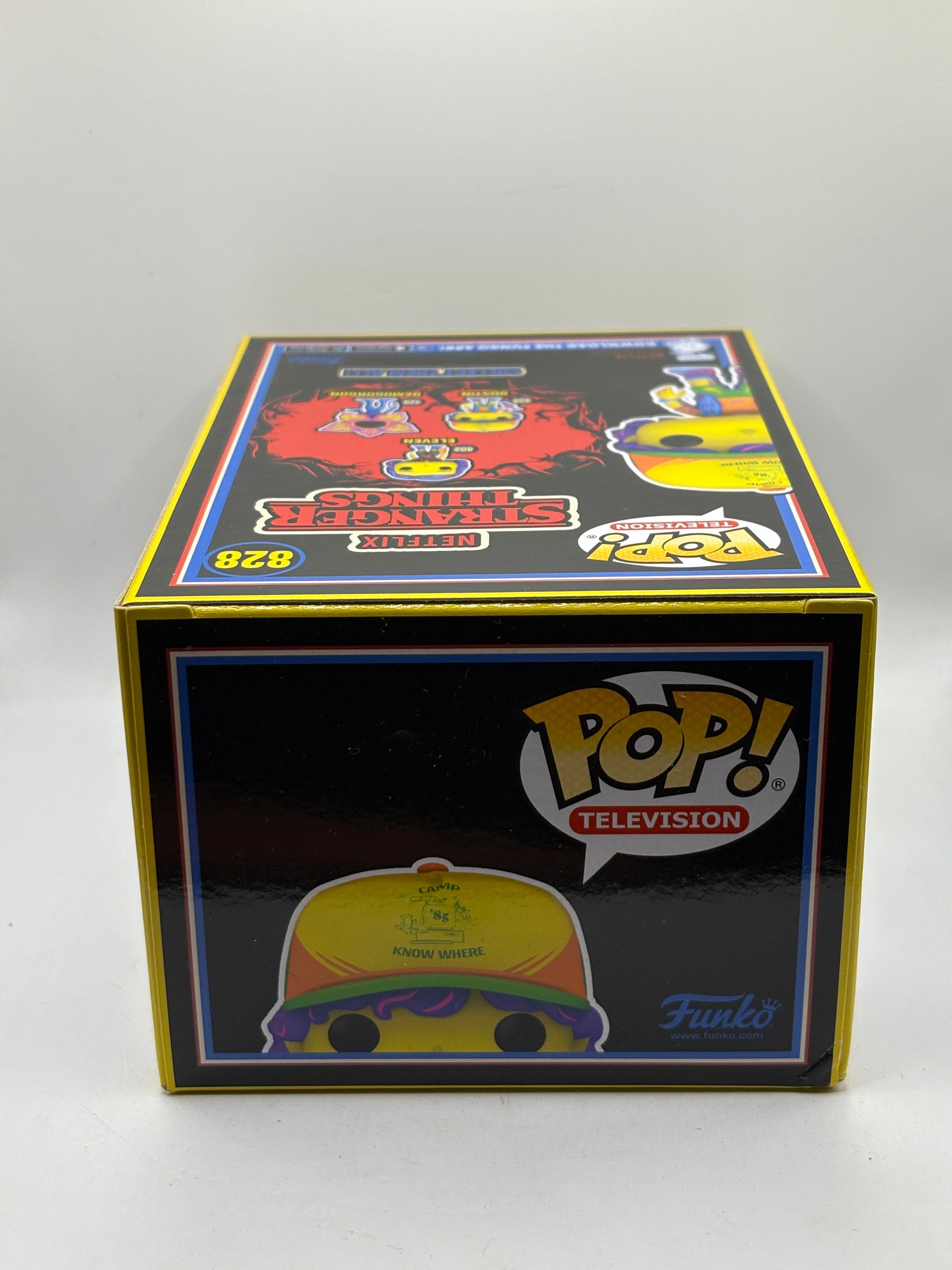 Funko POP! Television Stranger Things #828 Dustin Special Edition FRENLY BRICKS - Open 7 Days