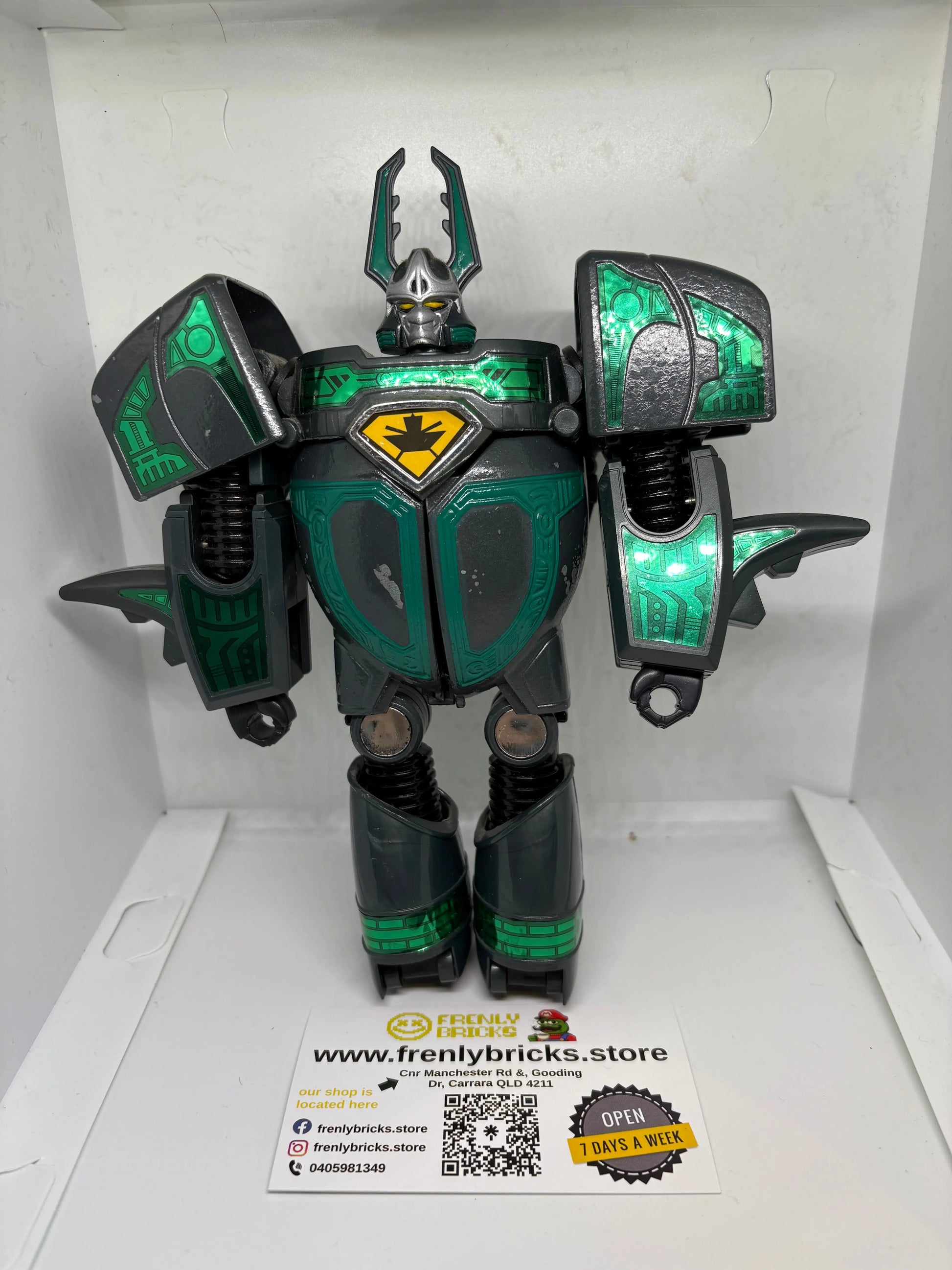Deluxe Transforming Boron 1997 BeetleBorgs Bandai Diecast FRENLY BRICKS - Open 7 Days