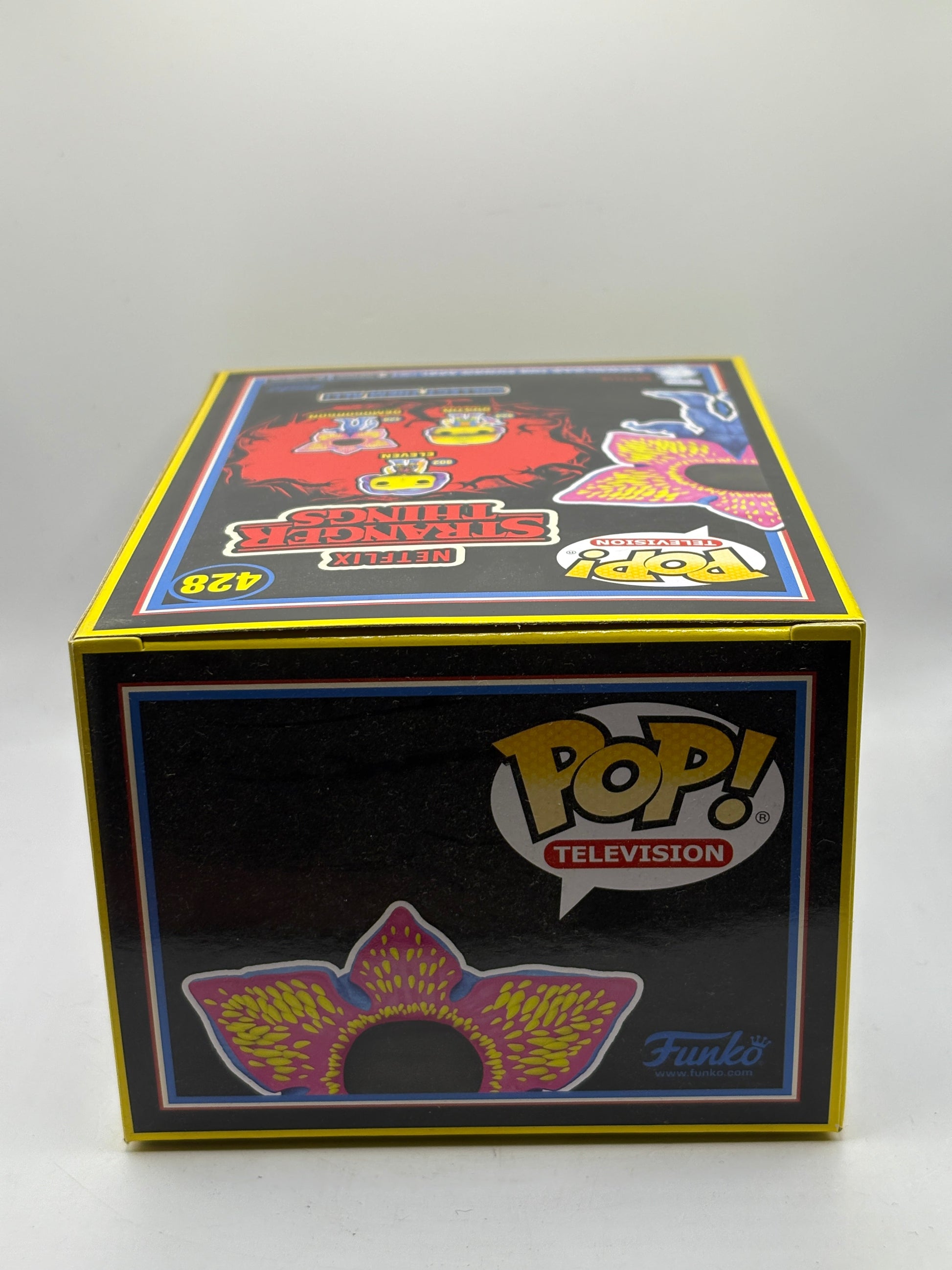 Funko POP! Television Netflix Stranger Things #428 Demogorgon SE FRENLY BRICKS - Open 7 Days