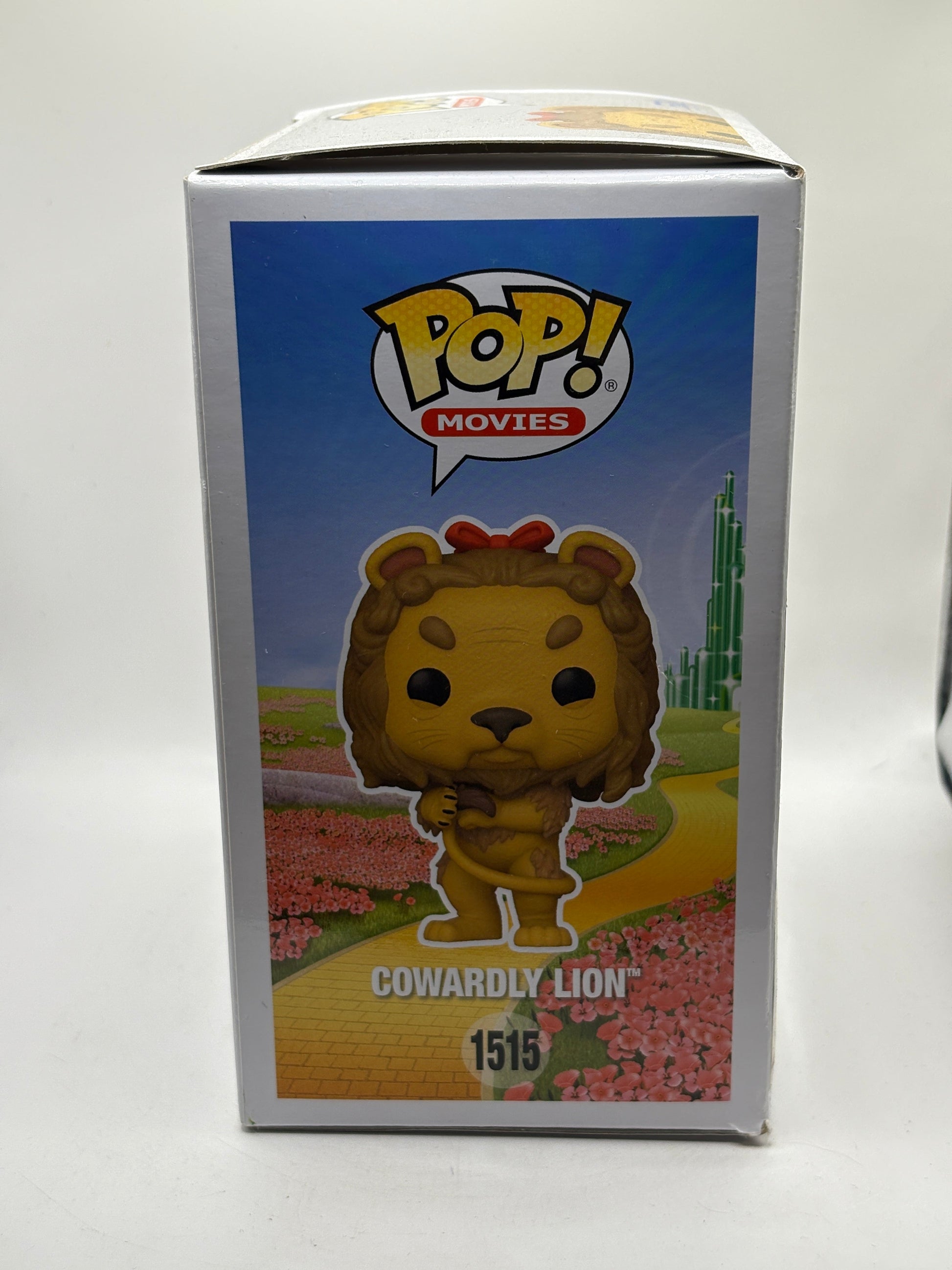 Funko POP! Movies The Wizard of OZ #1515 Cowardly Lion Chase Box Damage FRENLY BRICKS - Open 7 Days