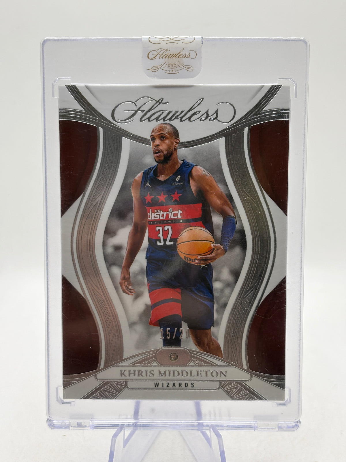 Khris Middleton 2024-25 Panini Flawless 15/20 Silver Parallel Diamond #41 image 1