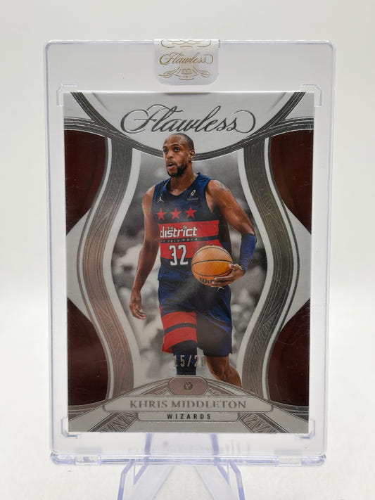 Khris Middleton 2024-25 Panini Flawless 15/20 Silver Parallel Diamond #41