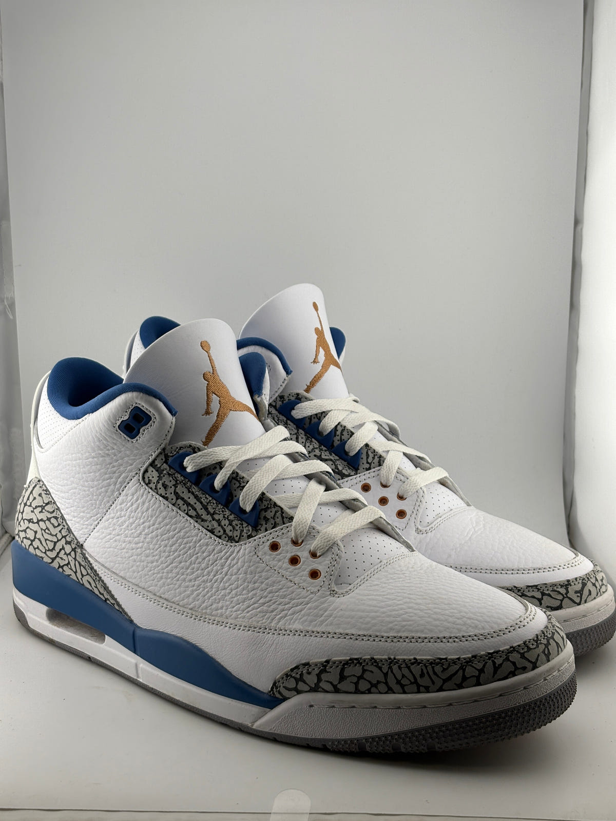 Air Jordan 3 Retro Washington Wizards - CT8532 148 SIZE US 15 USED FRENLY BRICKS - Open 7 Days image 2