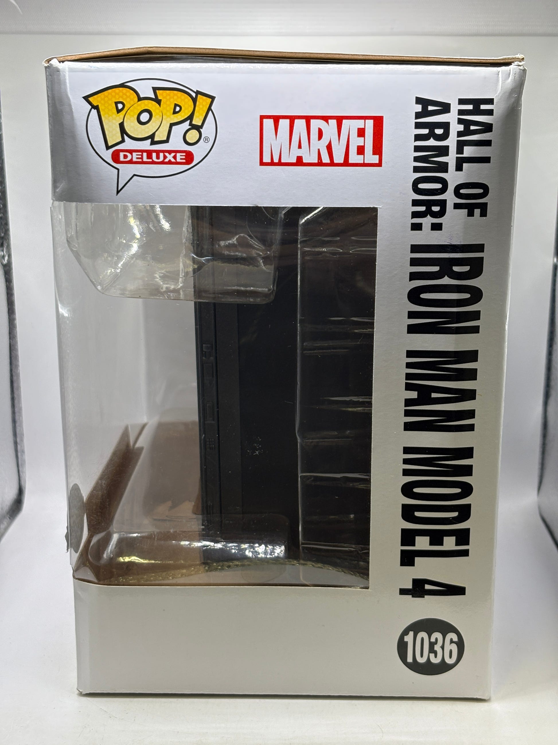 Funko POP! Deluxe Marvel Hall of Armor : Iron Man Model 4 #1036 SE - photo 2 image 2