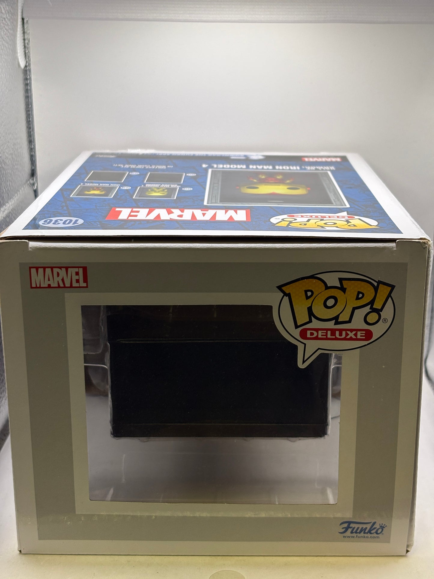 Funko POP! Deluxe Marvel Hall of Armor : Iron Man Model 4 #1036 SE