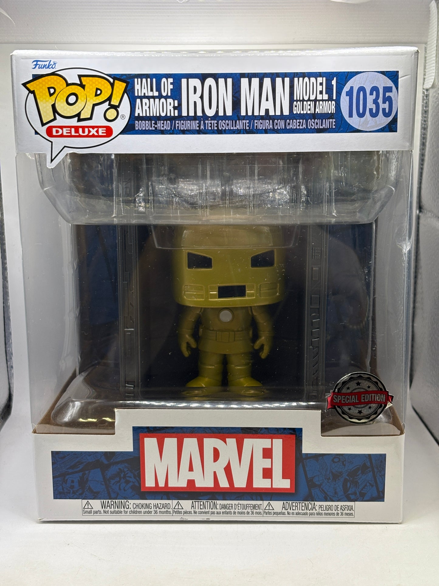 Funko POP! Deluxe Hall of Armor : Iron Man Model 1 Golden Armor #1035 SE